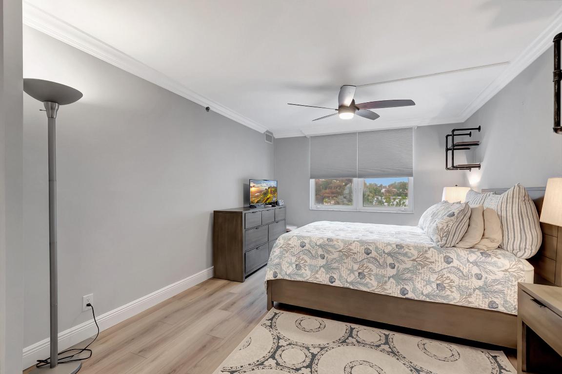 3215 S Ocean Boulevard 102, Highland Beach Unit: 102