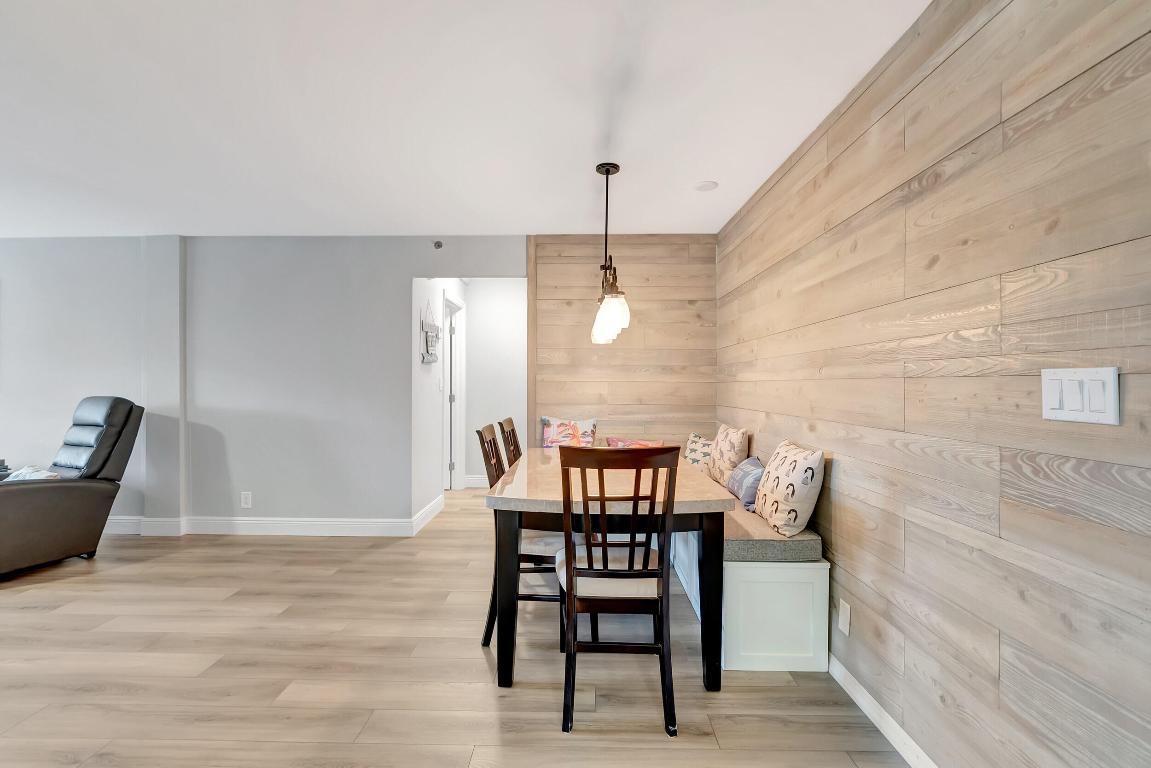 3215 S Ocean Boulevard 102, Highland Beach Unit: 102