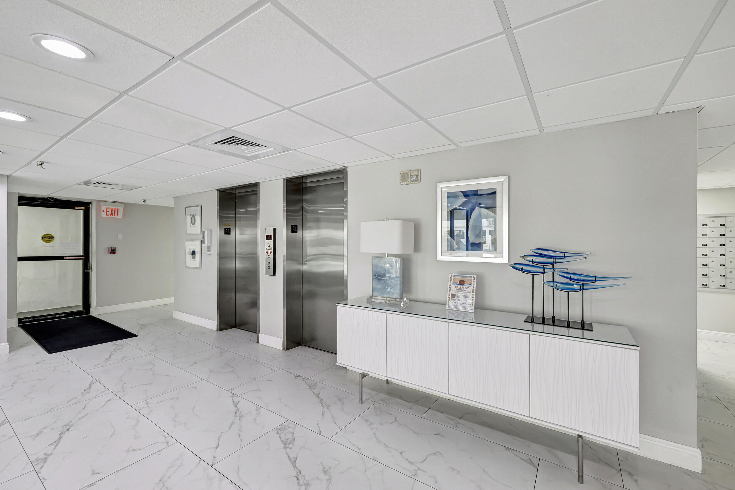 3215 S Ocean Boulevard 102, Highland Beach Unit: 102