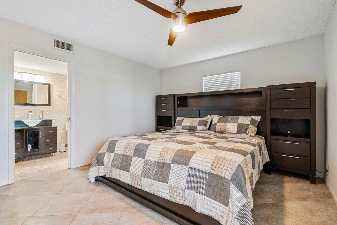 6300 La Costa Drive E, Boca Raton Unit: E