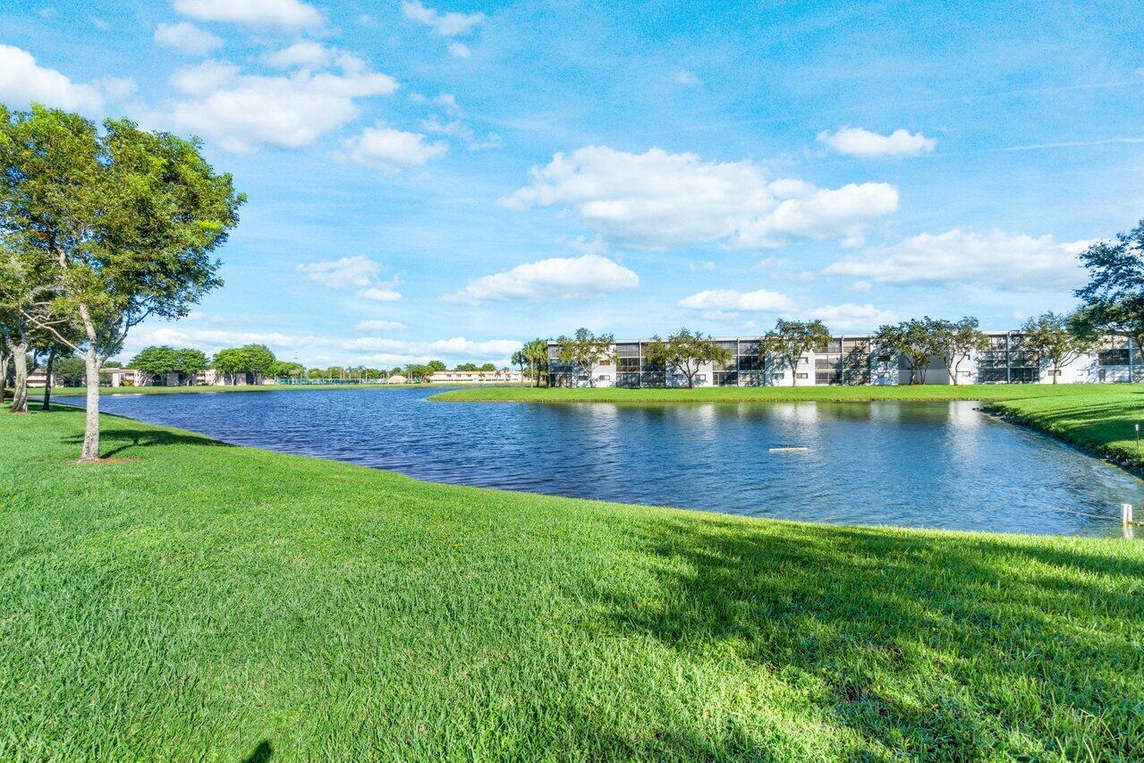 15235 Lakes Of Delray Boulevard Unit: 283