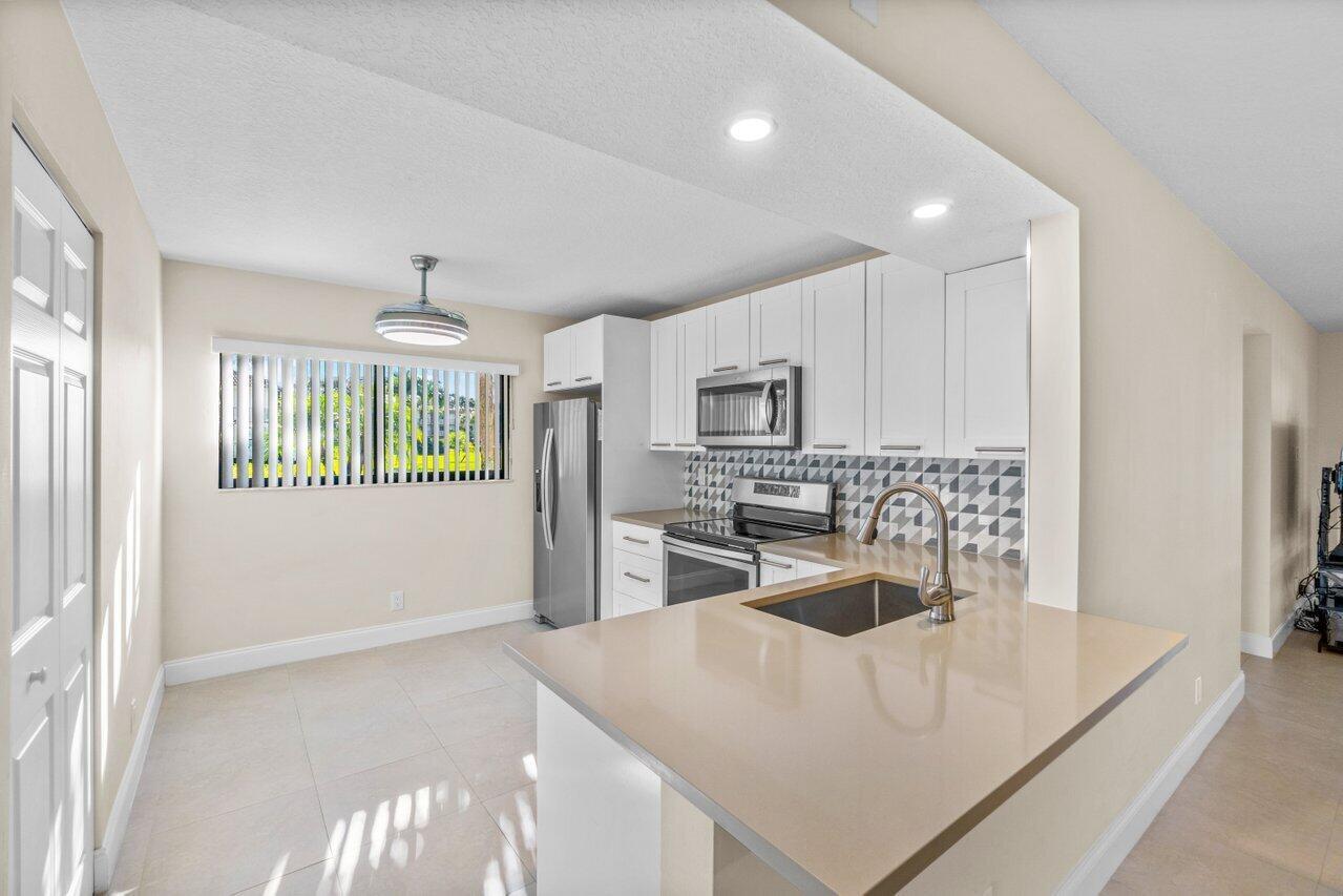 15235 Lakes Of Delray Boulevard Unit: 283
