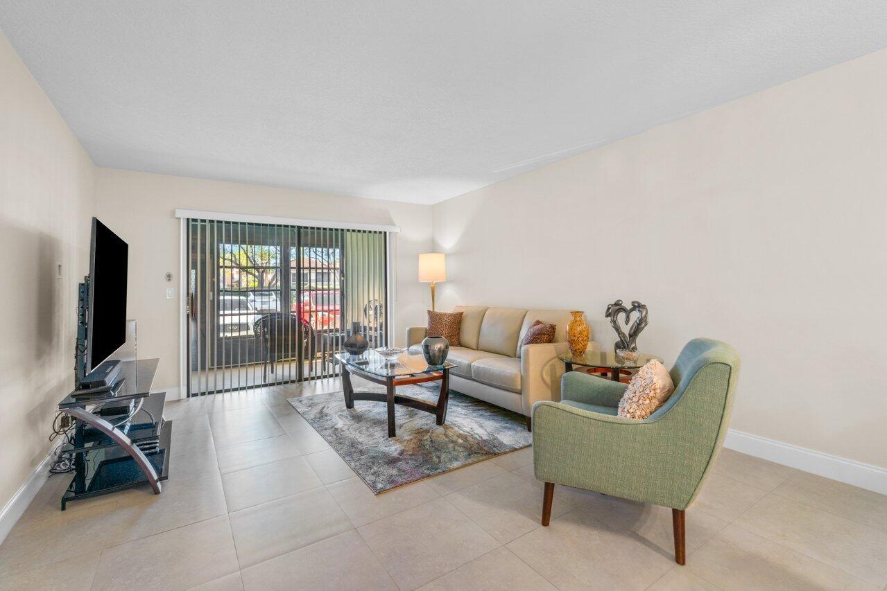 15235 Lakes Of Delray Boulevard Unit: 283