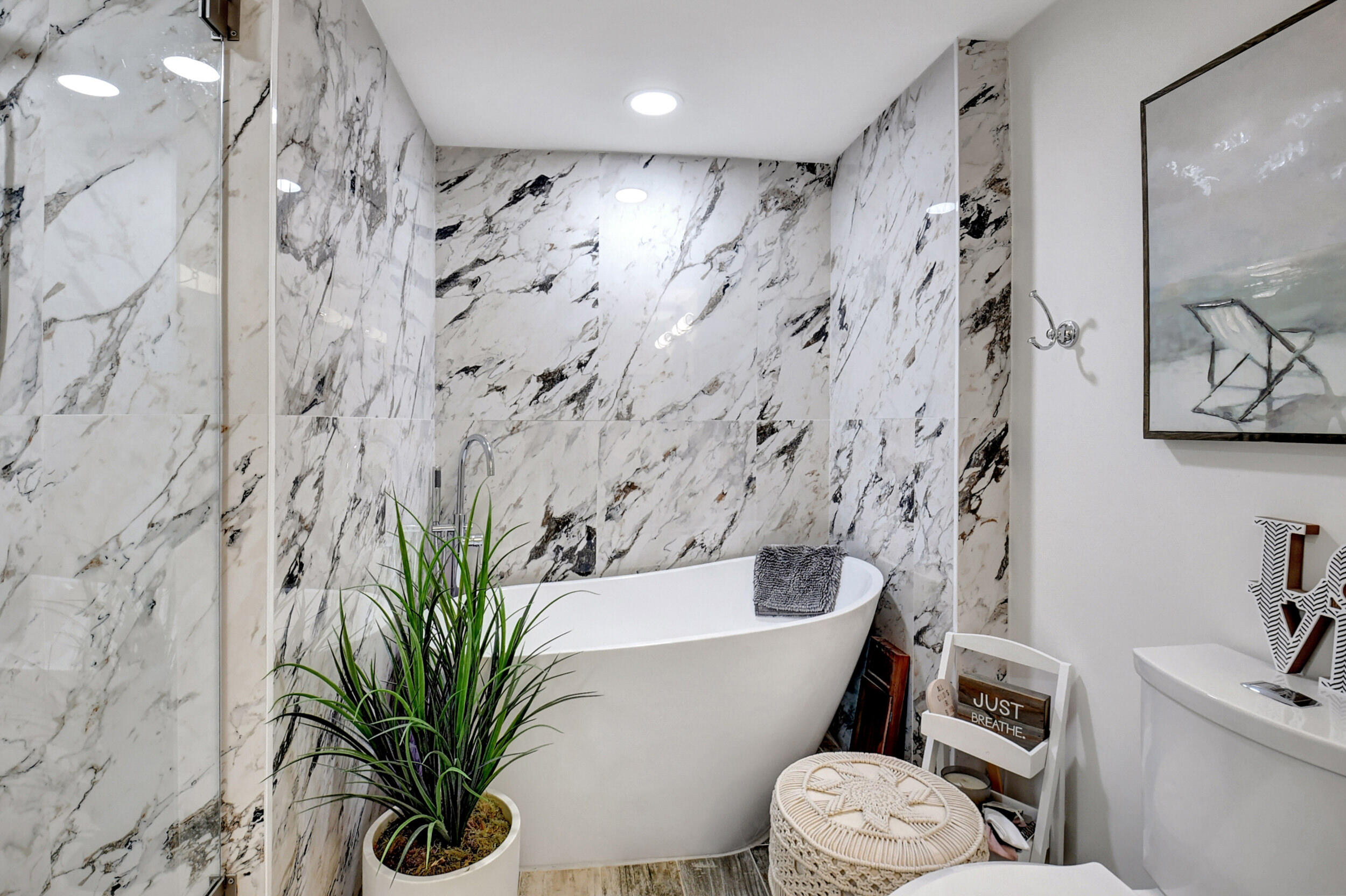 24 Stratford Drive C