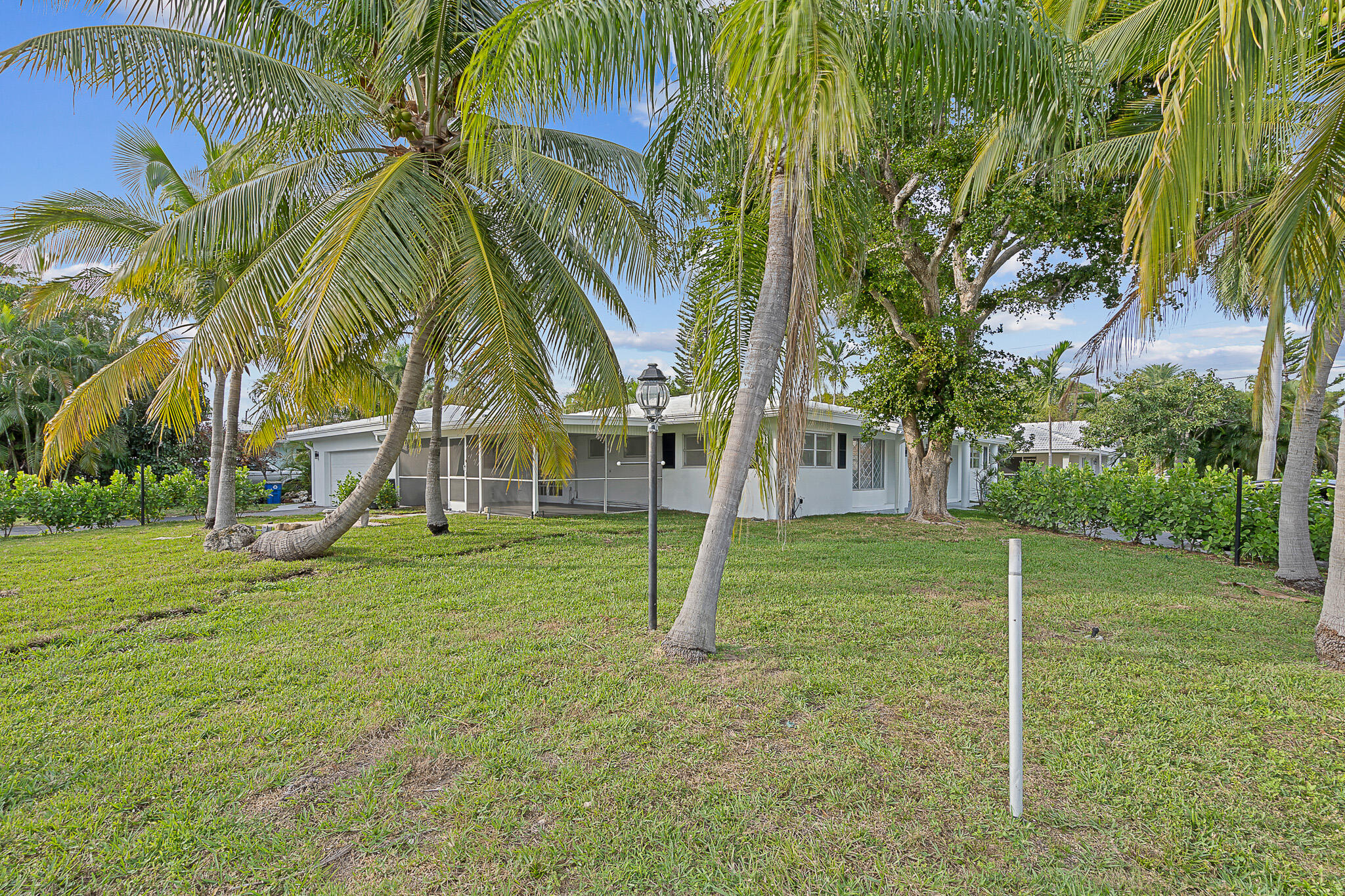 2649 NE 27th Court Unit: 1