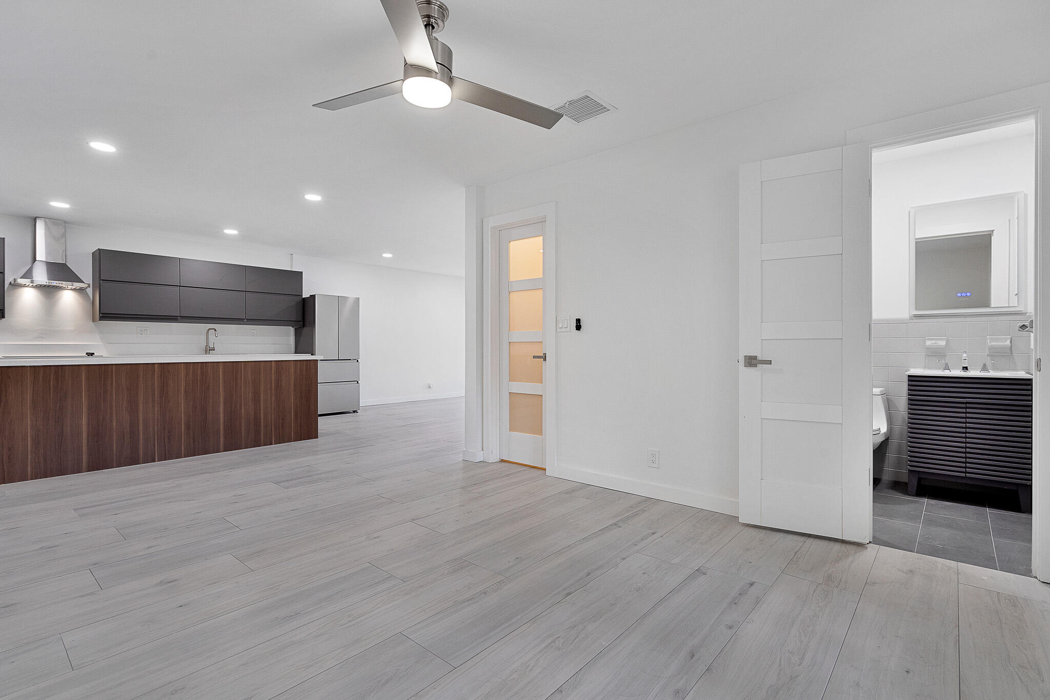 2649 NE 27th Court Unit: 1