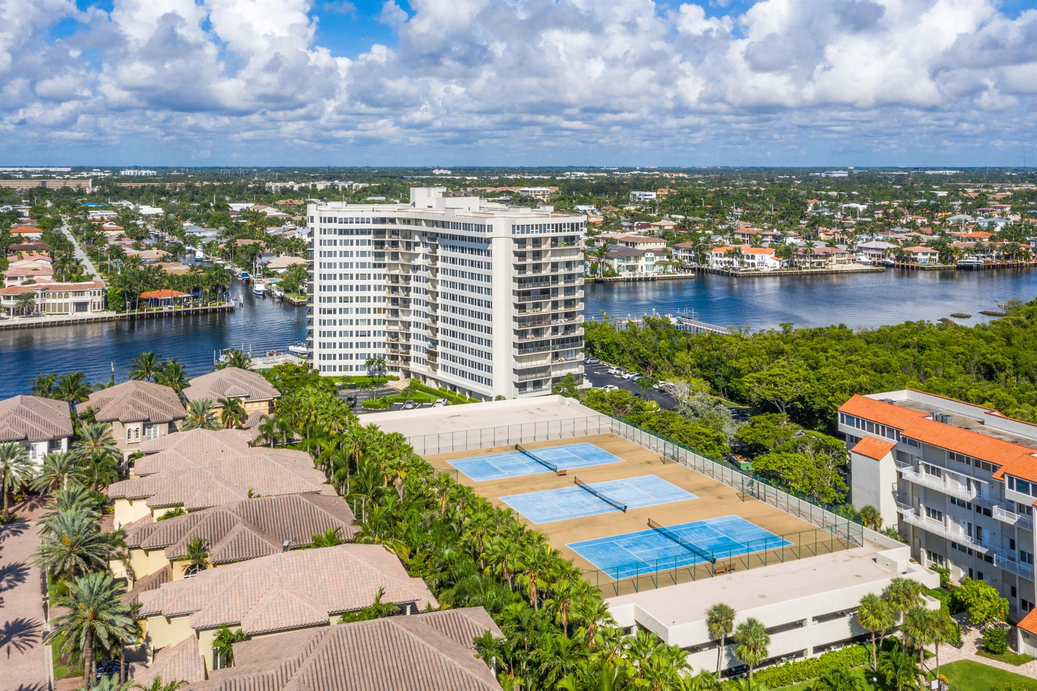 3912 S Ocean Boulevard Unit: 1004