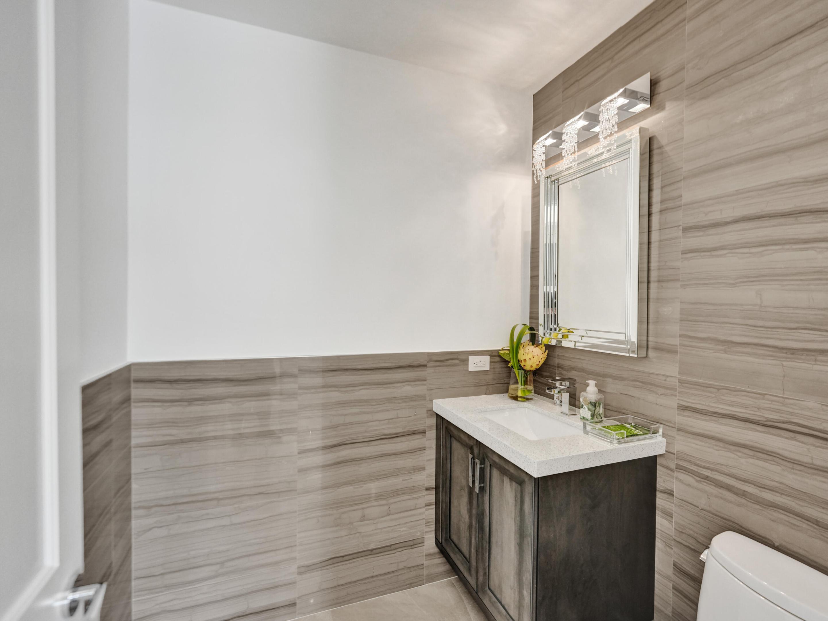 3730 NE 27th Terrace, Lighthouse Point