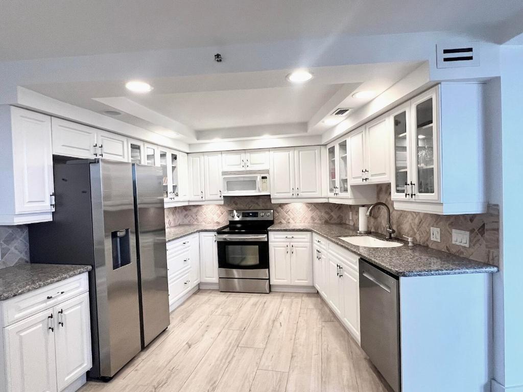 4545 N Ocean Boulevard 2c, Boca Raton Unit: 2c