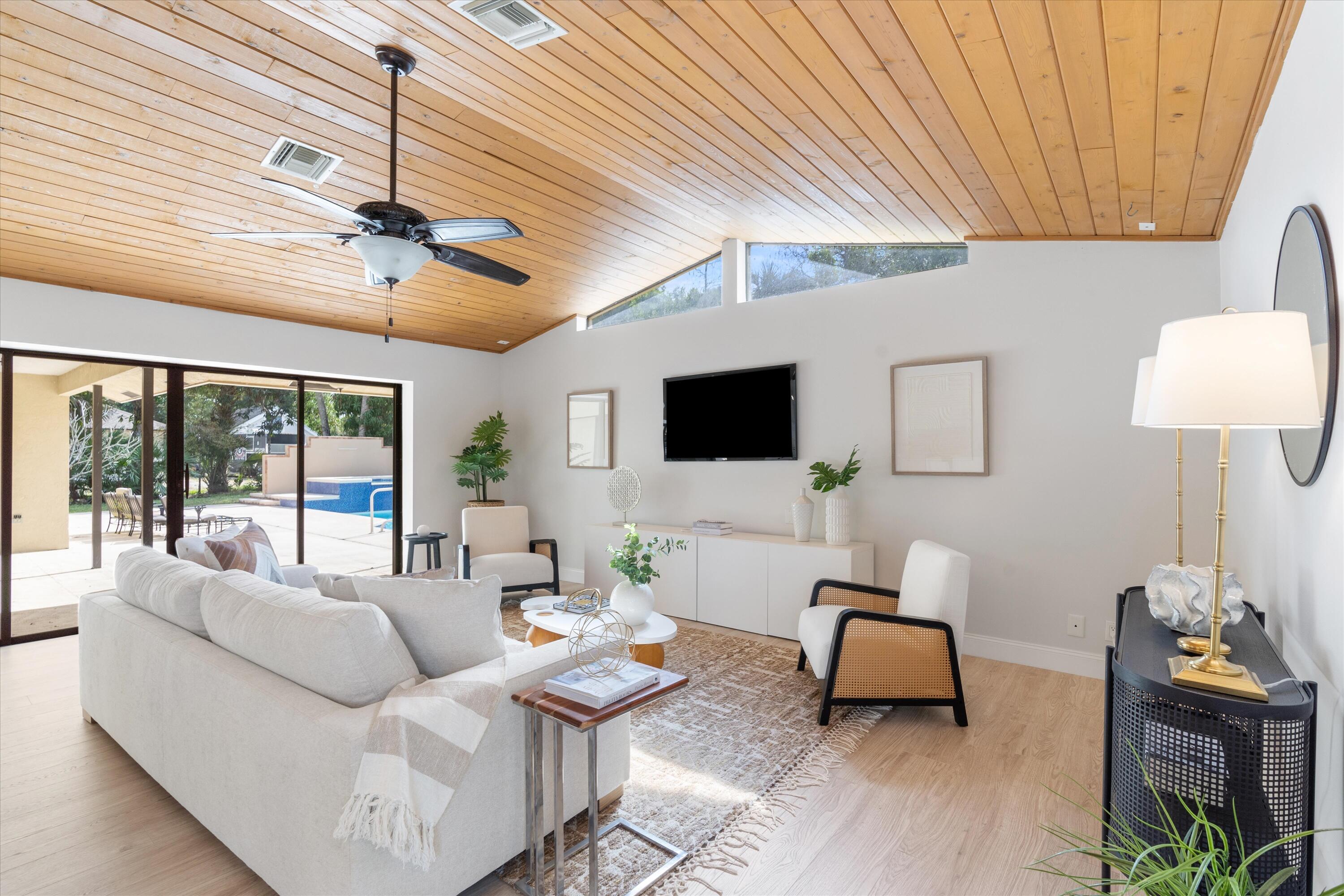 14817 Stirrup Lane Unit: 14817