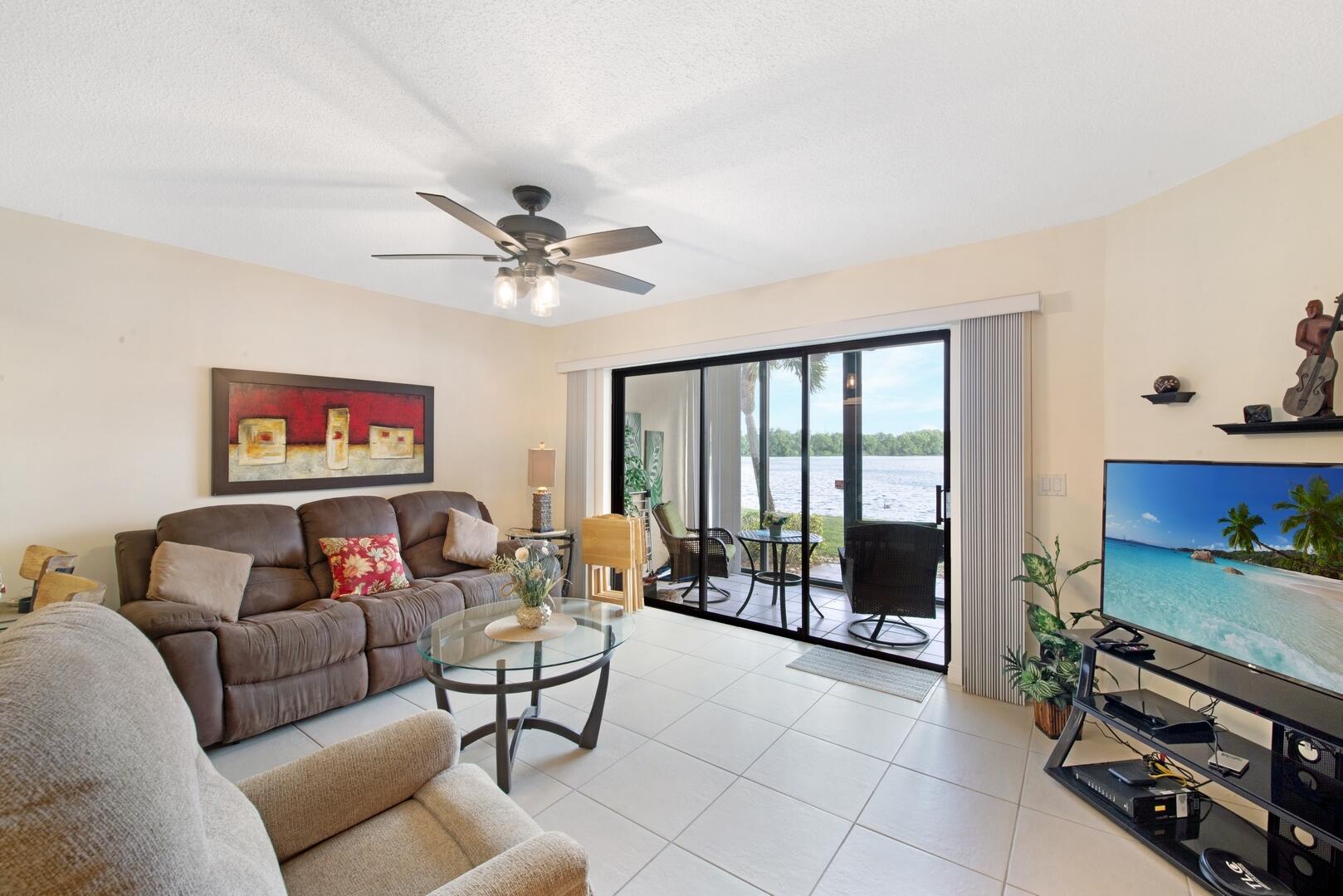 303 Liberty Court, Deerfield Beach