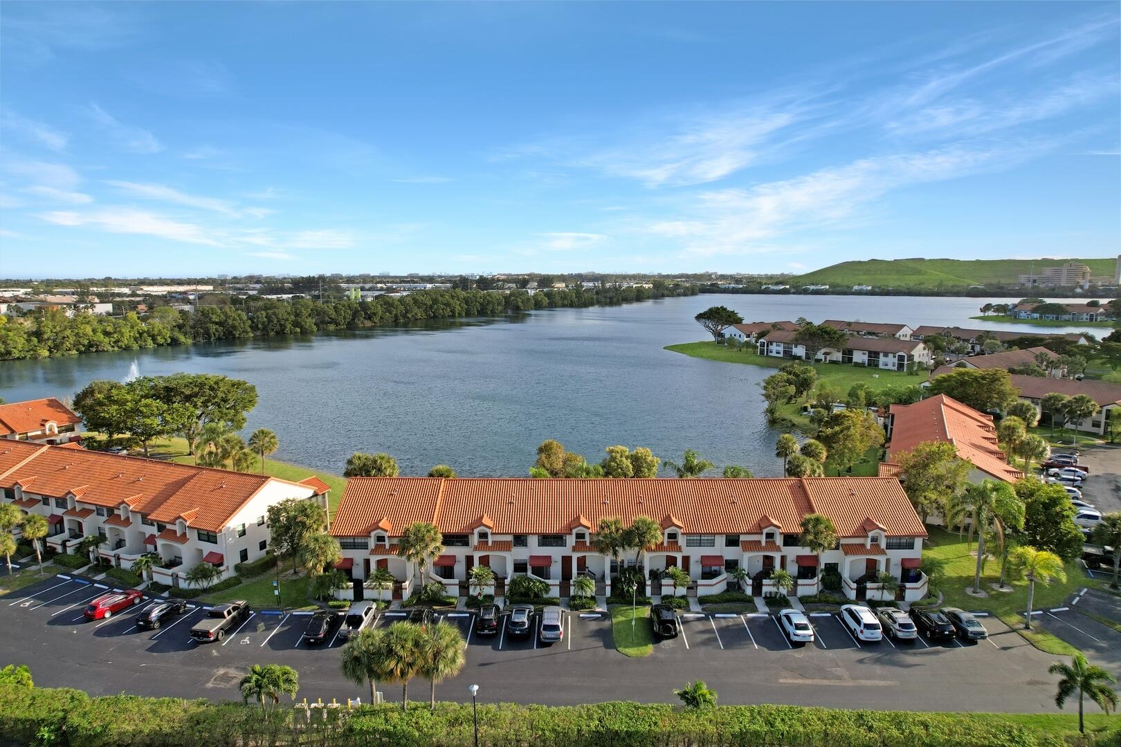 303 Liberty Court, Deerfield Beach