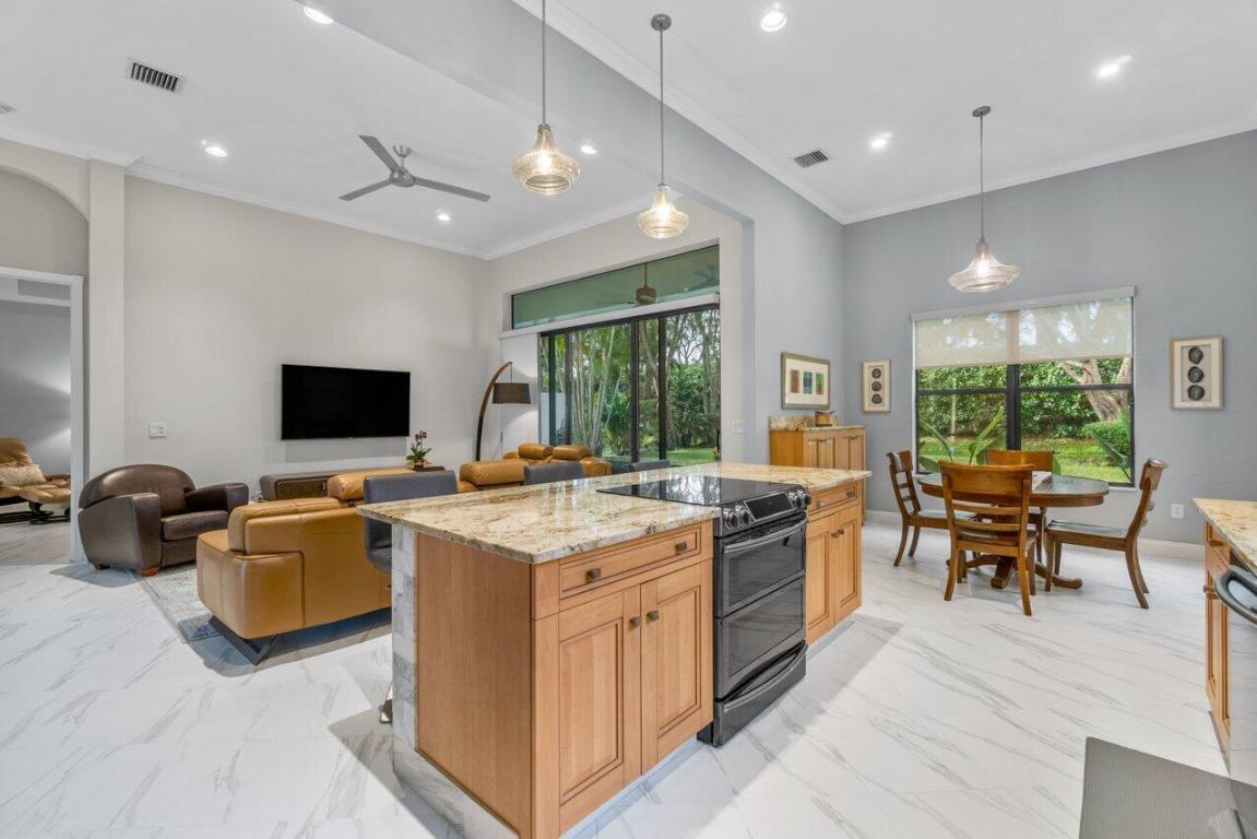 9726 Isles Cay Drive, Delray Beach