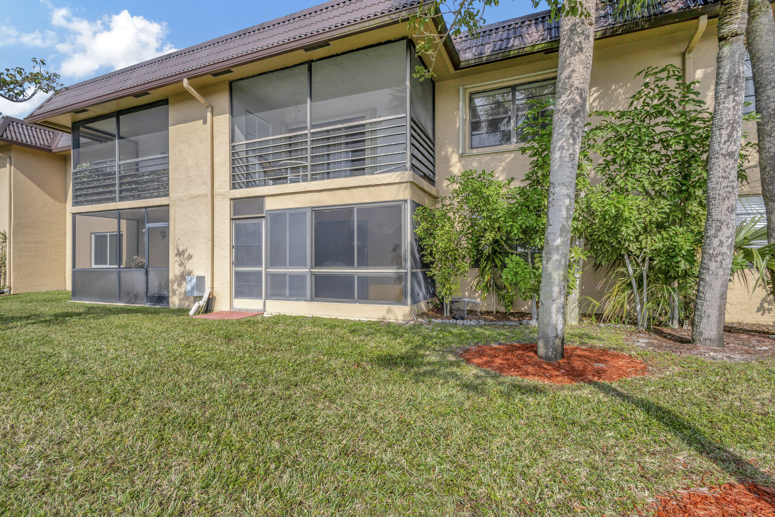 130 Lake Nancy Drive Unit: 106