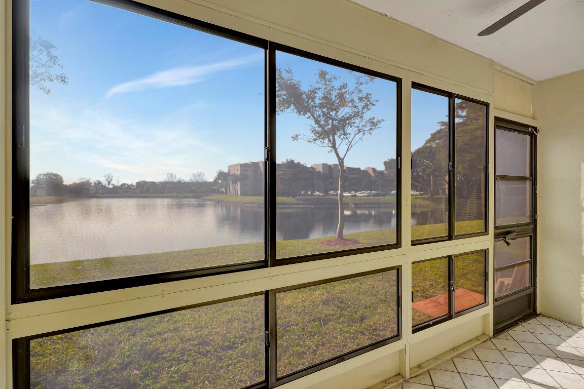 130 Lake Nancy Drive Unit: 106