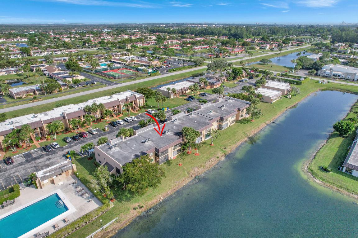 130 Lake Nancy Drive Unit: 106