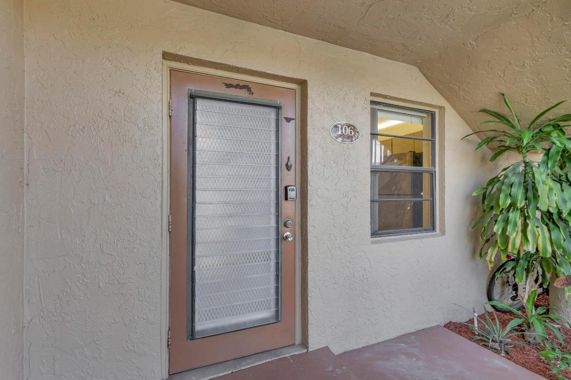 130 Lake Nancy Drive Unit: 106