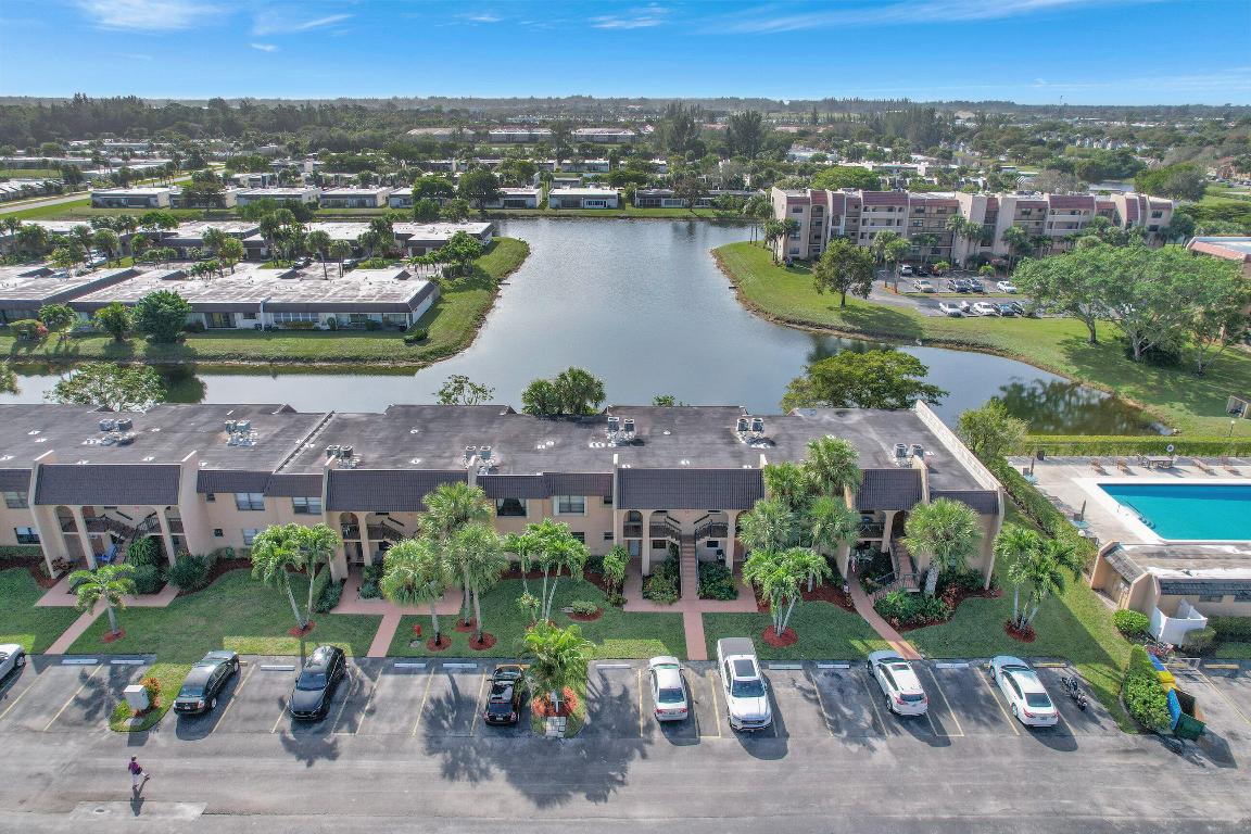 130 Lake Nancy Drive Unit: 106