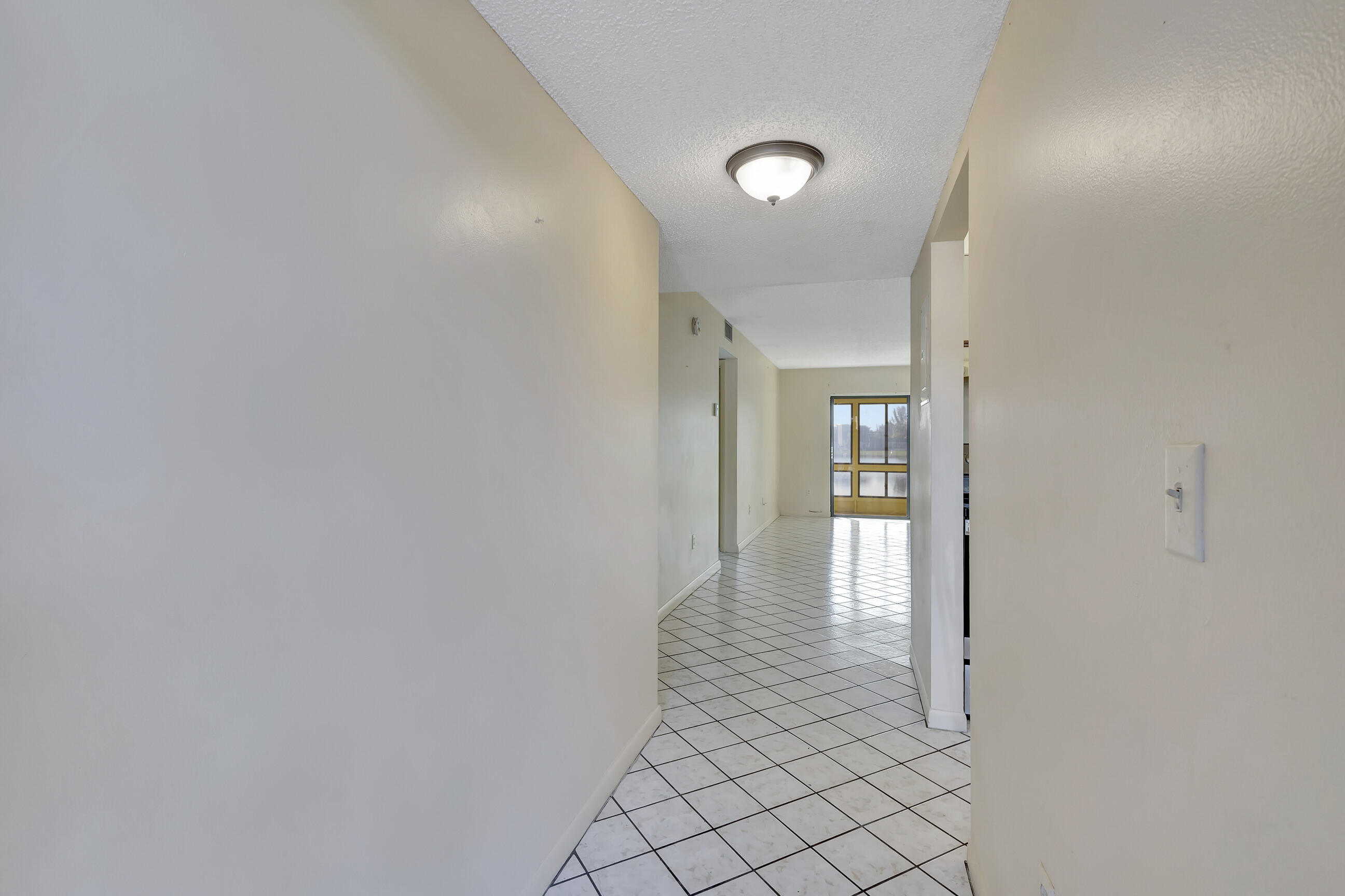 130 Lake Nancy Drive Unit: 106