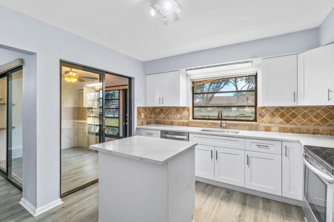 10086 Eaglewood Road A, Boynton Beach Unit: A