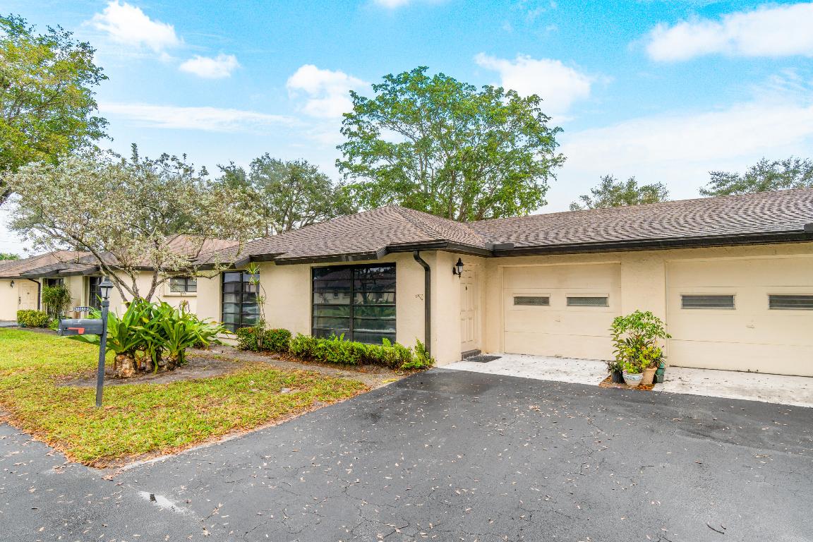 10086 Eaglewood Road A, Boynton Beach Unit: A