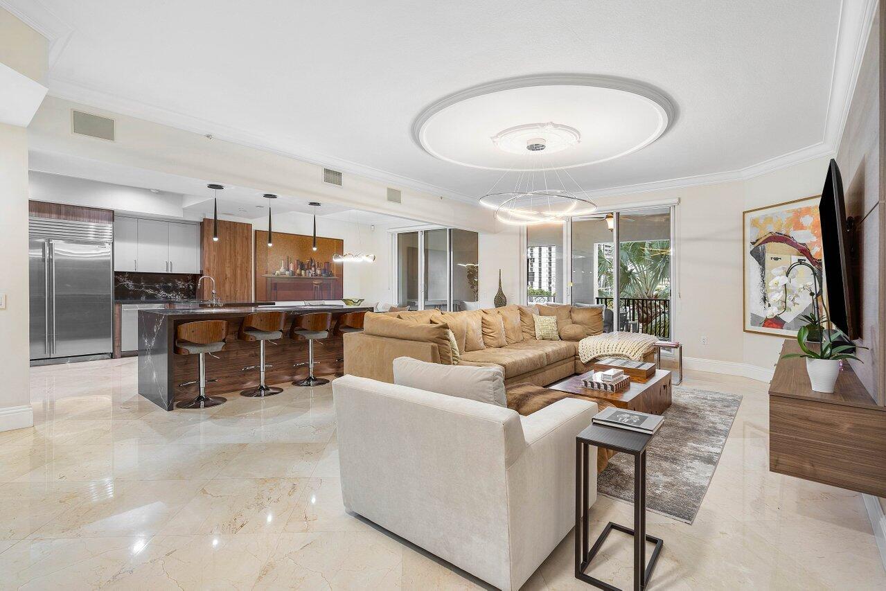 1 N Ocean Boulevard Unit: 303