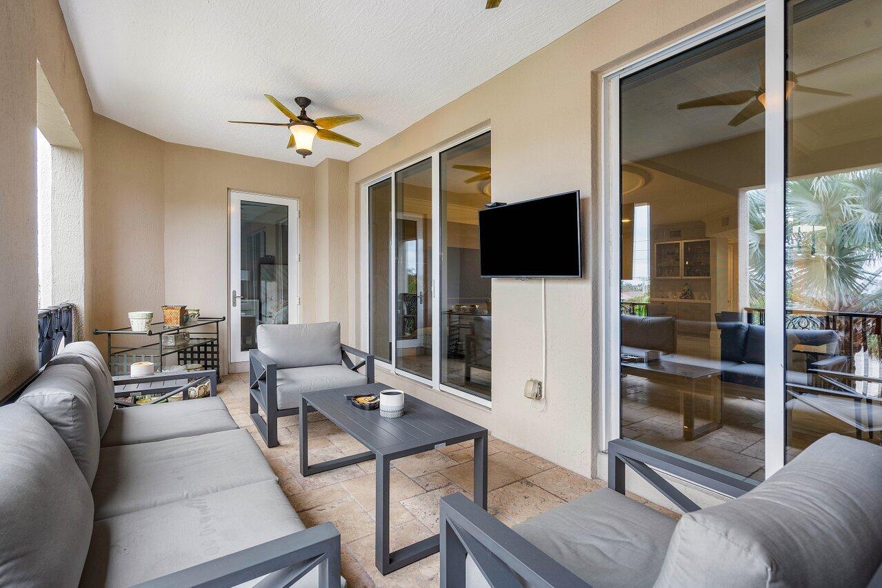 1 N Ocean Boulevard Unit: 303