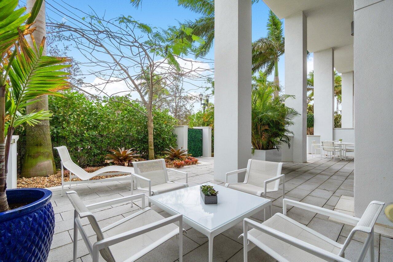 155 E Boca Raton Road Unit: Th2