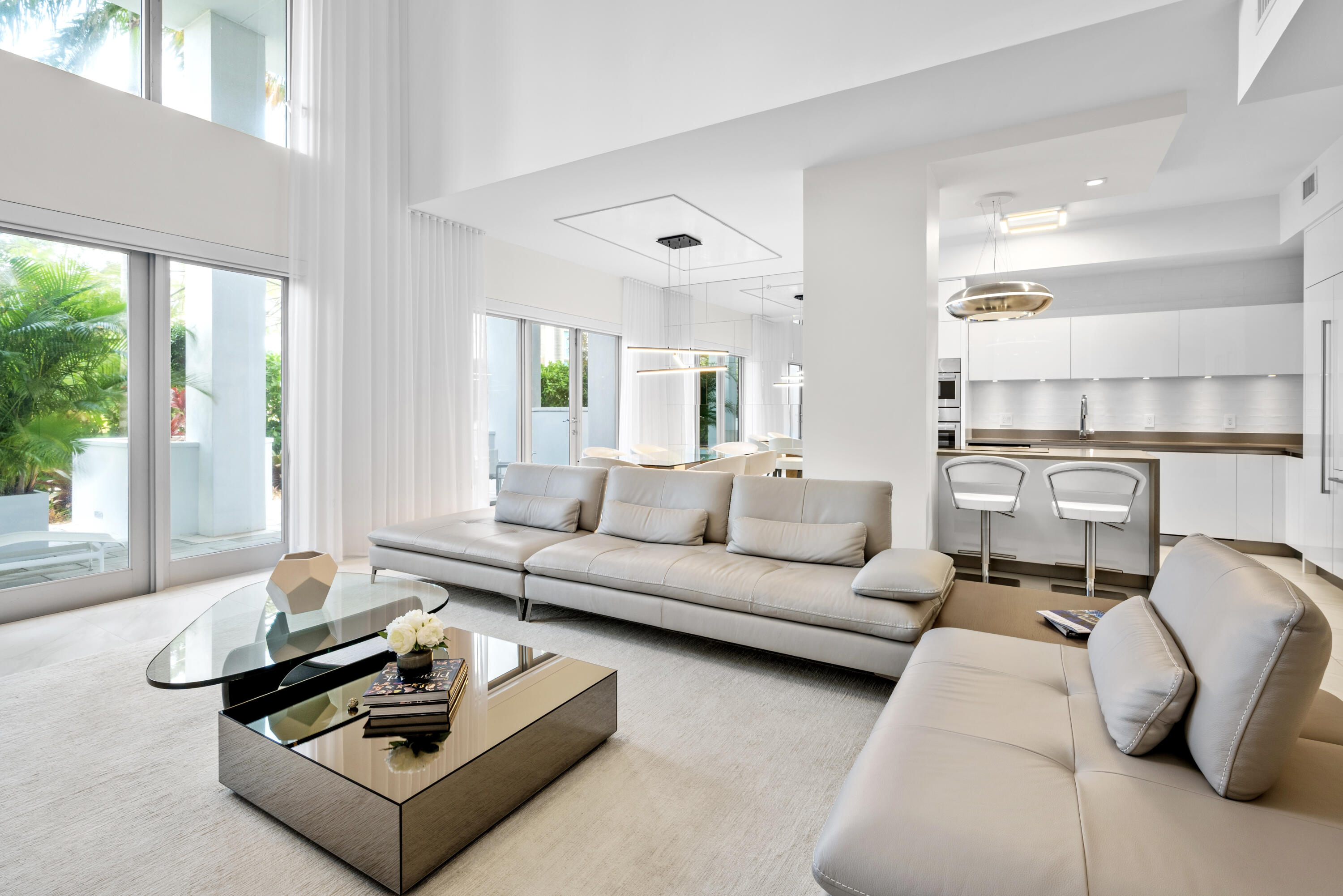 155 E Boca Raton Road Unit: Th2