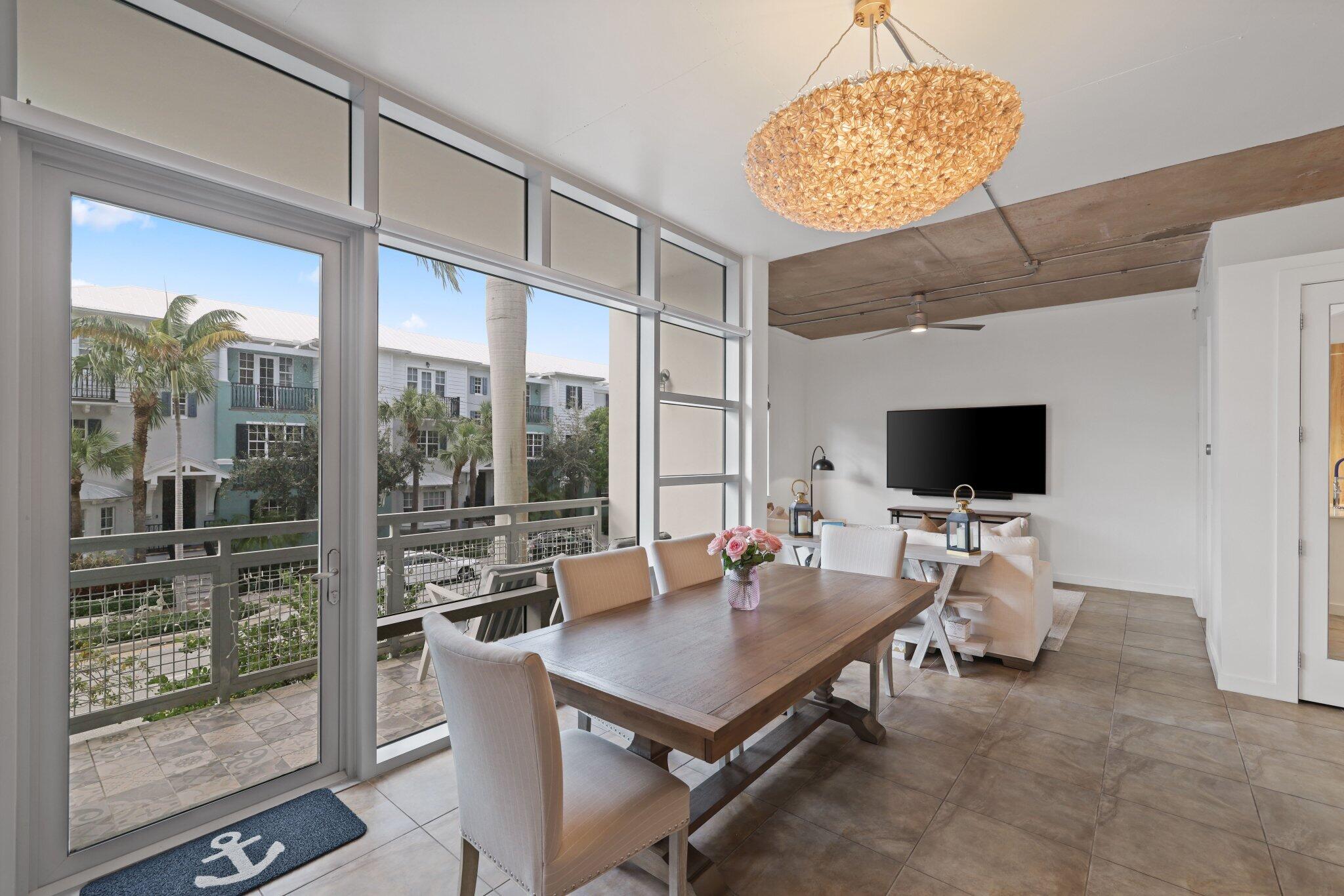 335 SE 6th Avenue Unit: 212