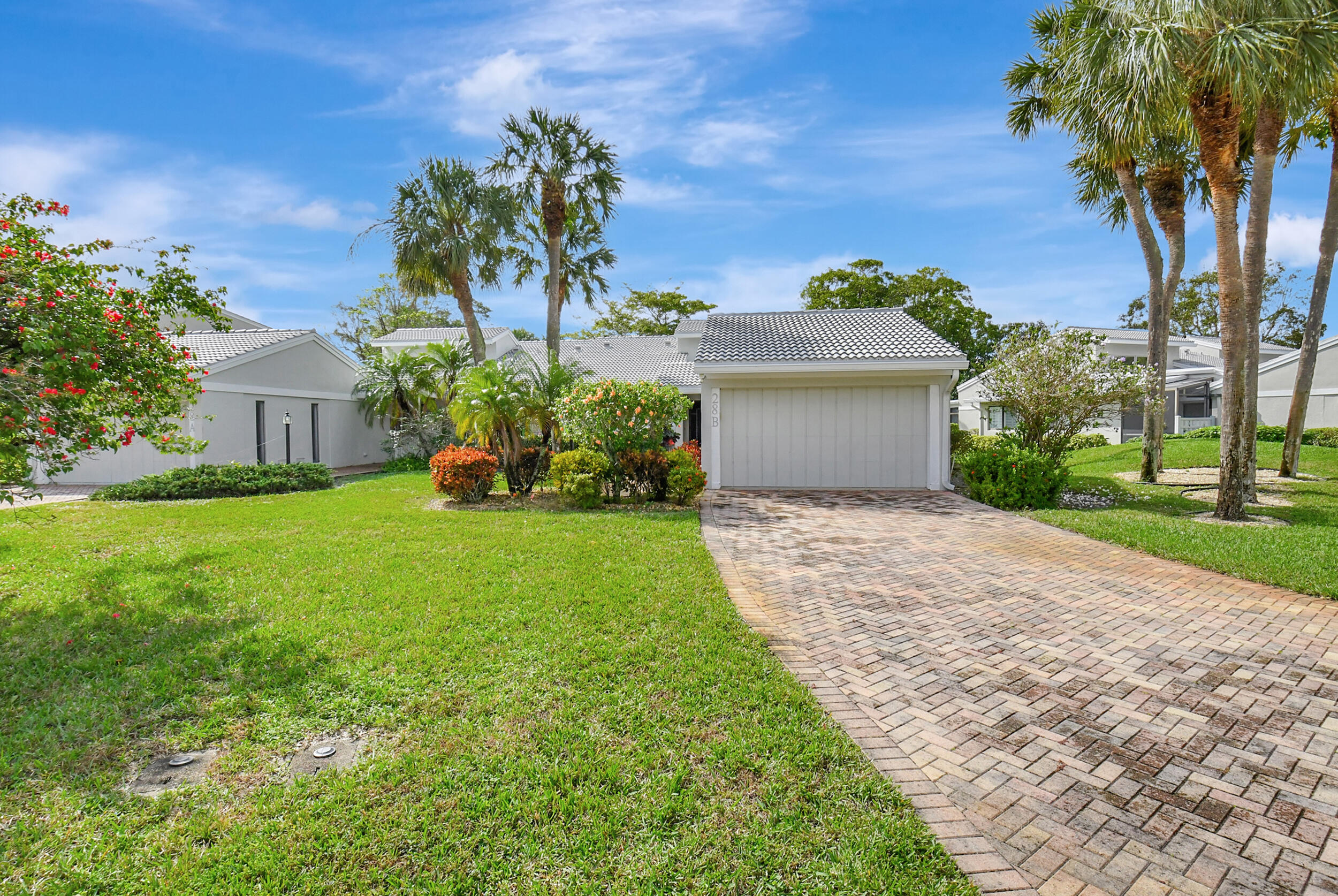 28 Eastgate Drive B