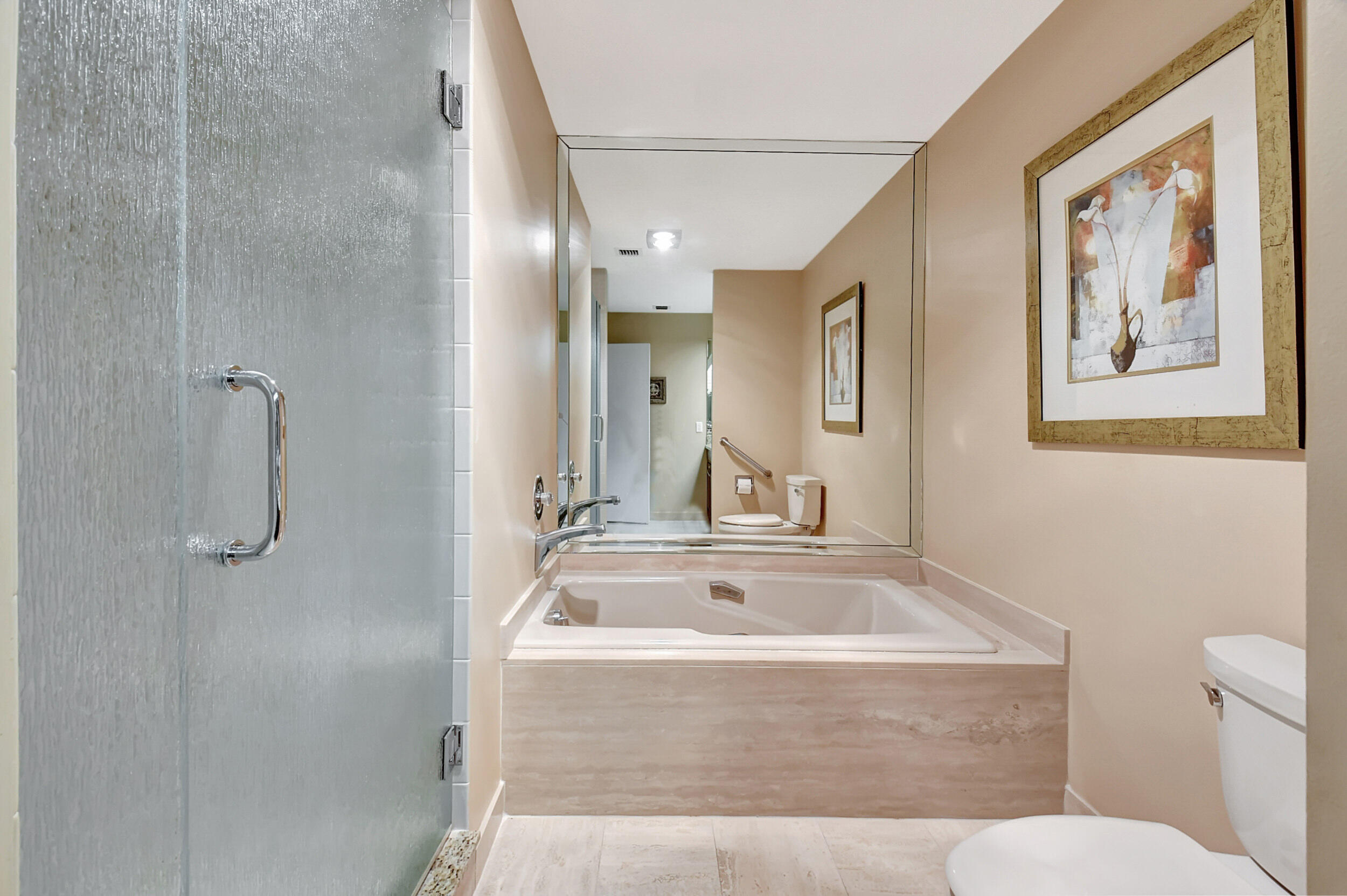 28 Eastgate Drive B