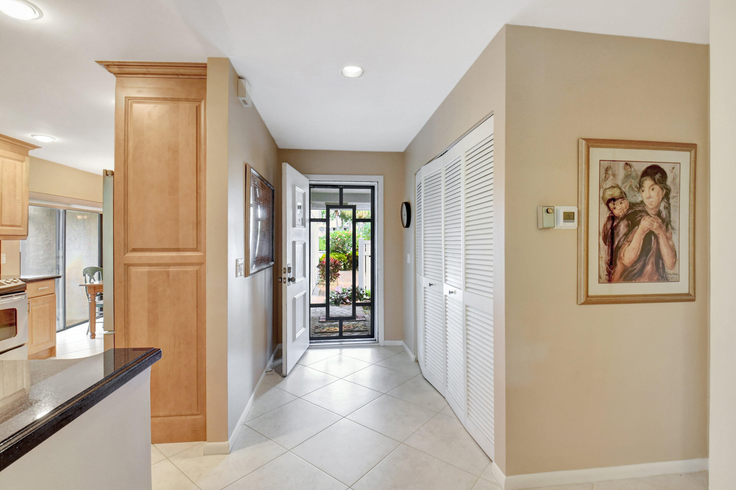 28 Eastgate Drive B