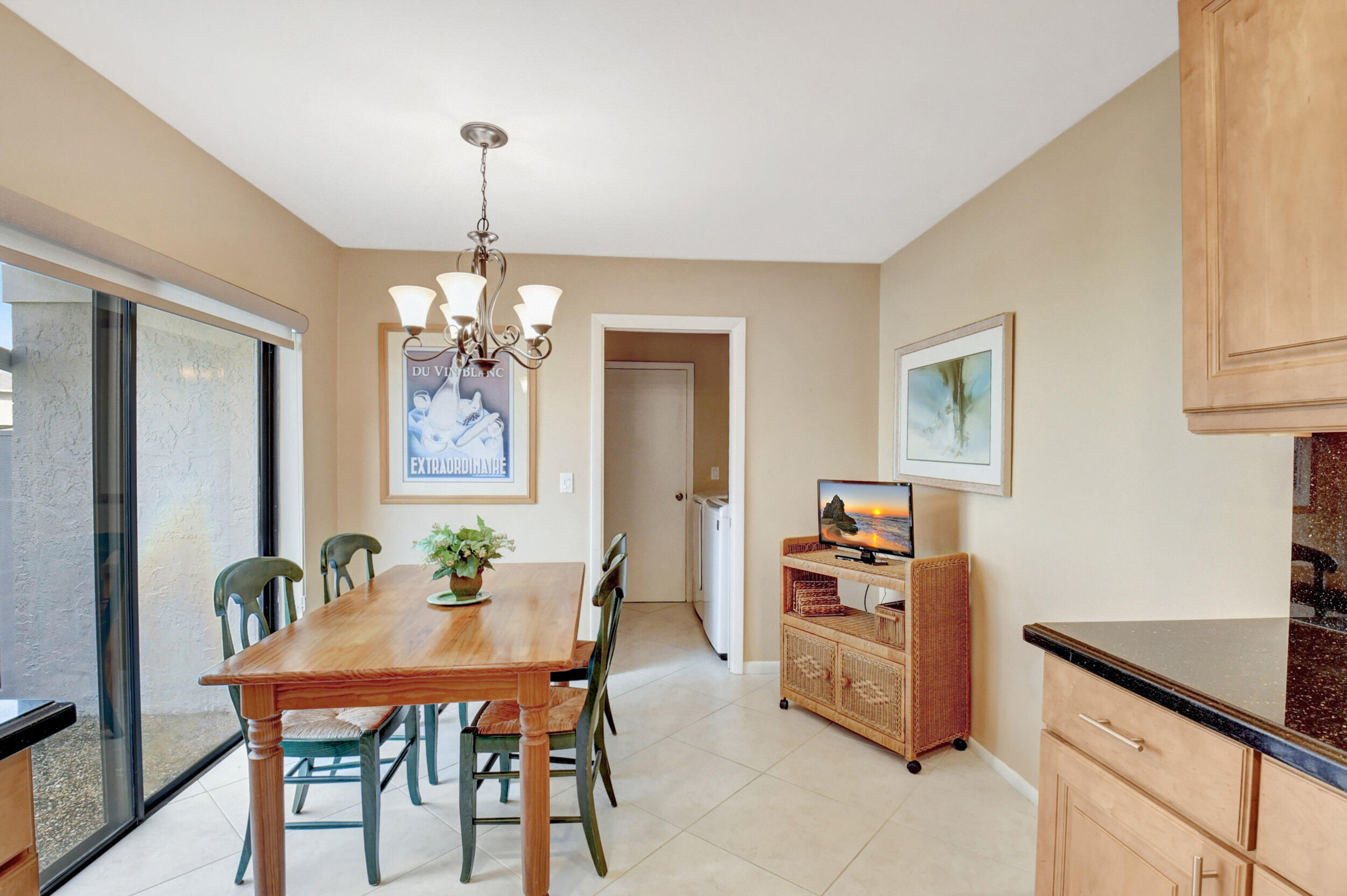 28 Eastgate Drive B