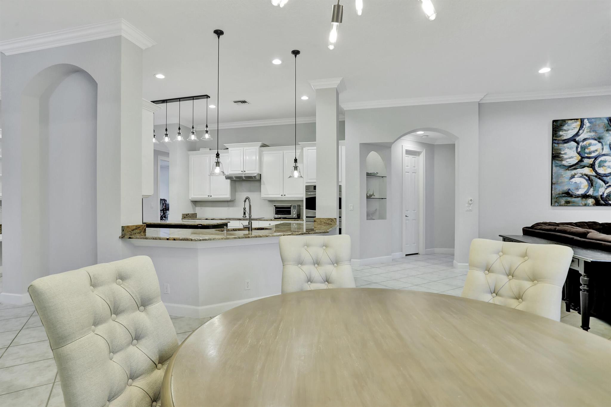 21359 Falls Ridge Way