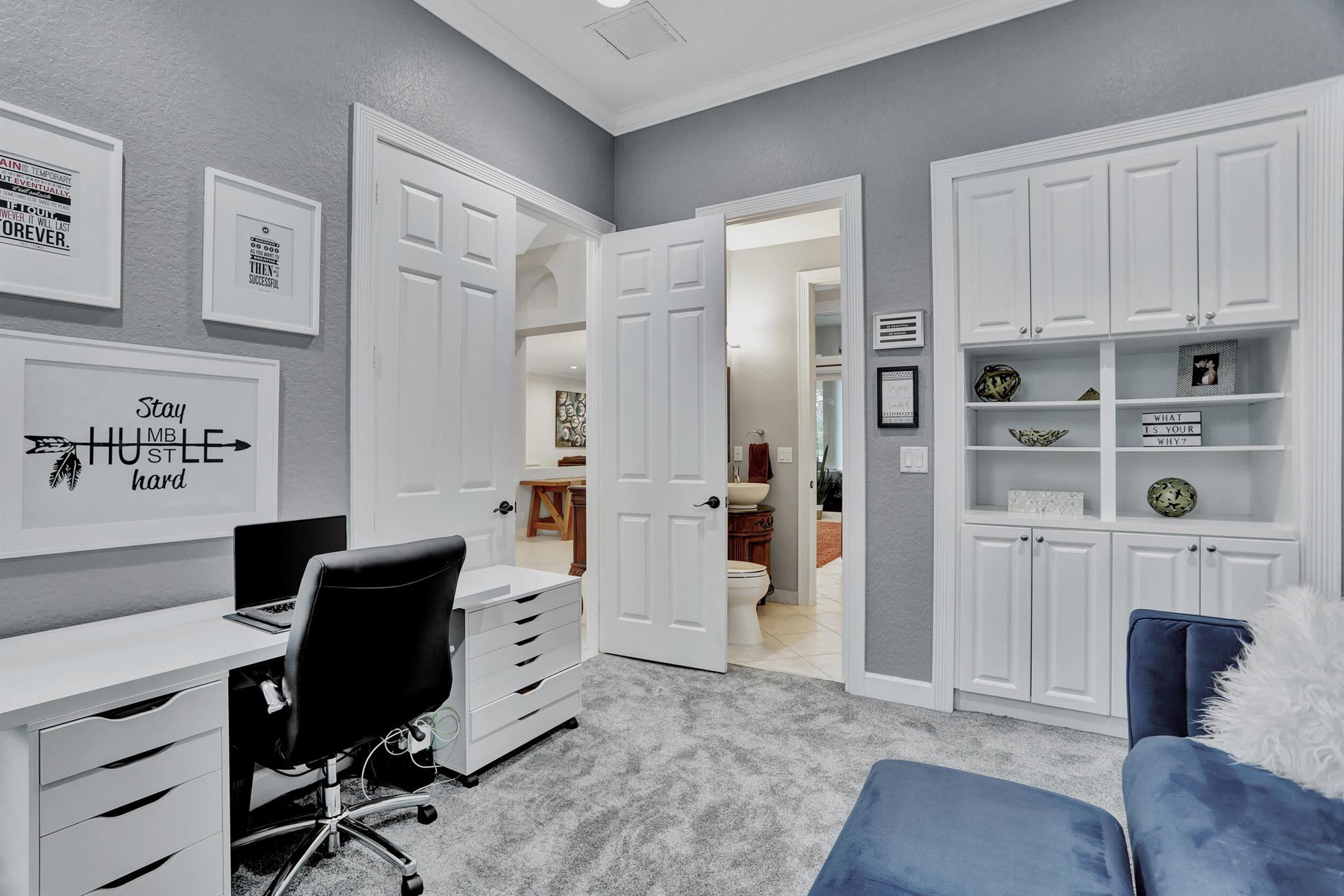 21359 Falls Ridge Way