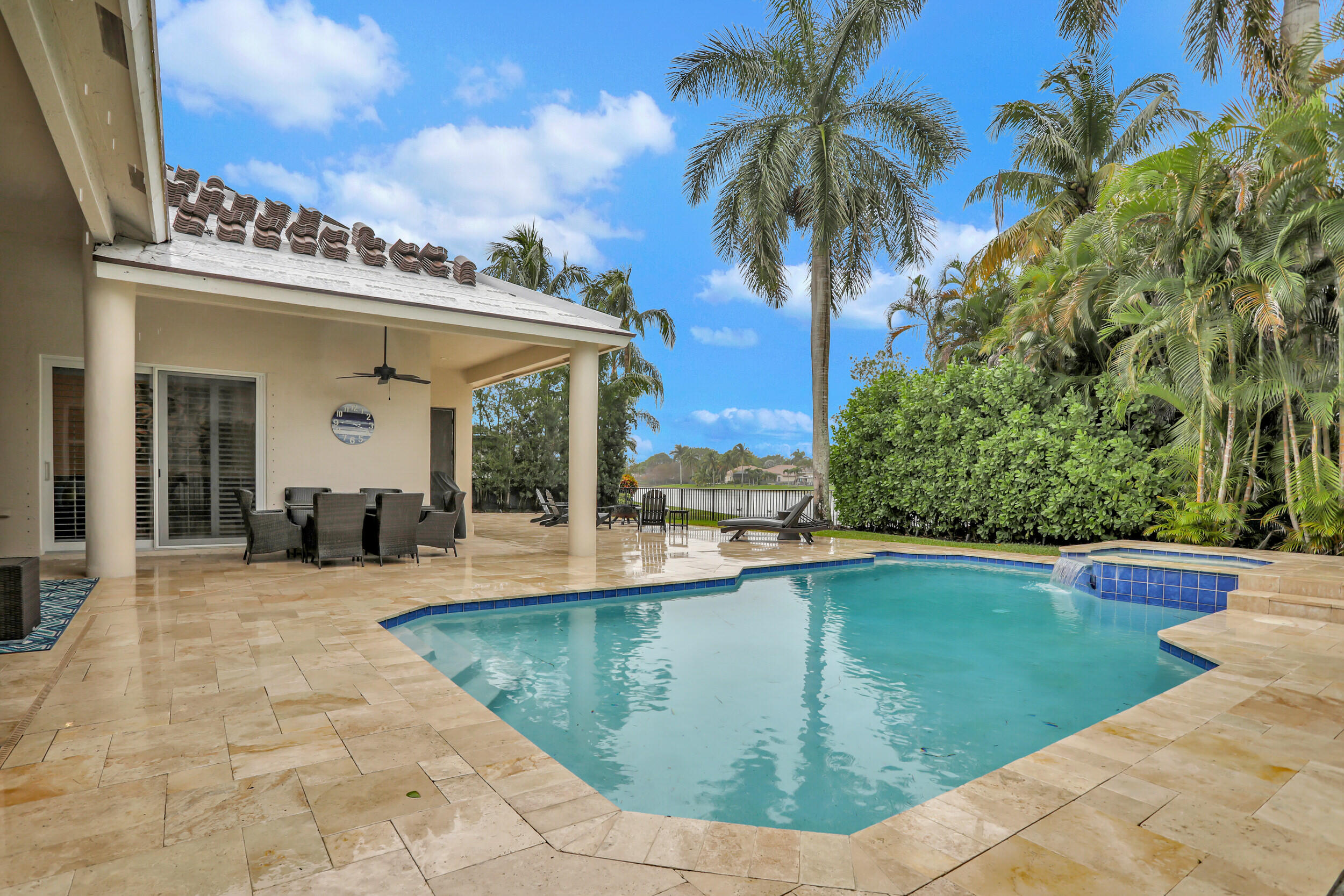 21359 Falls Ridge Way