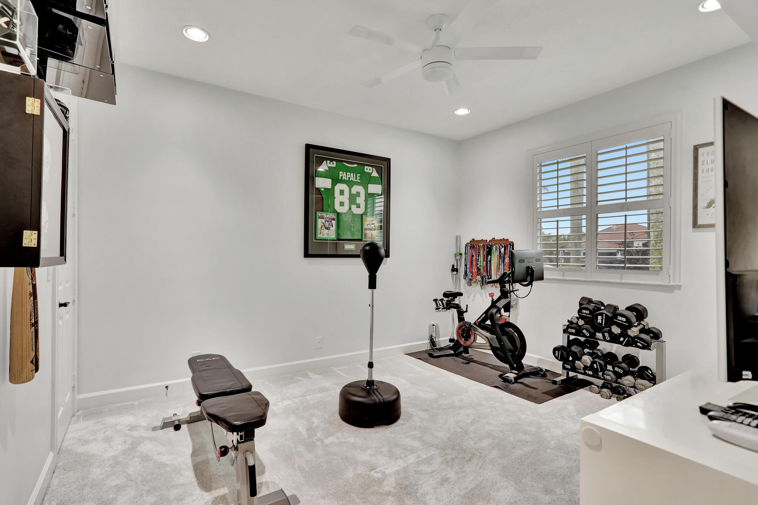 21359 Falls Ridge Way