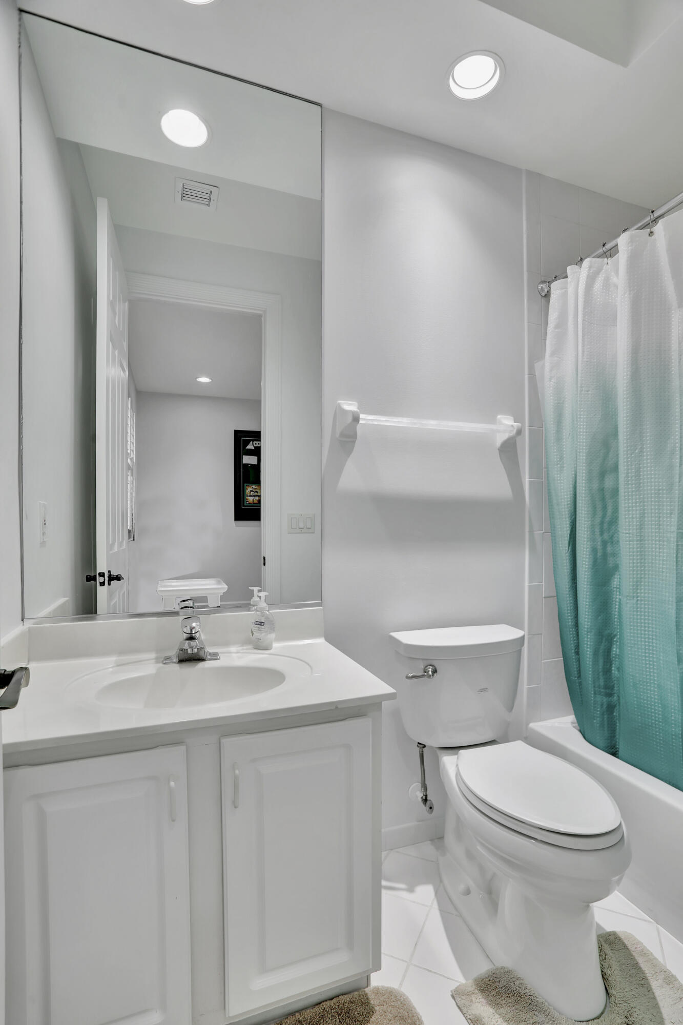 21359 Falls Ridge Way