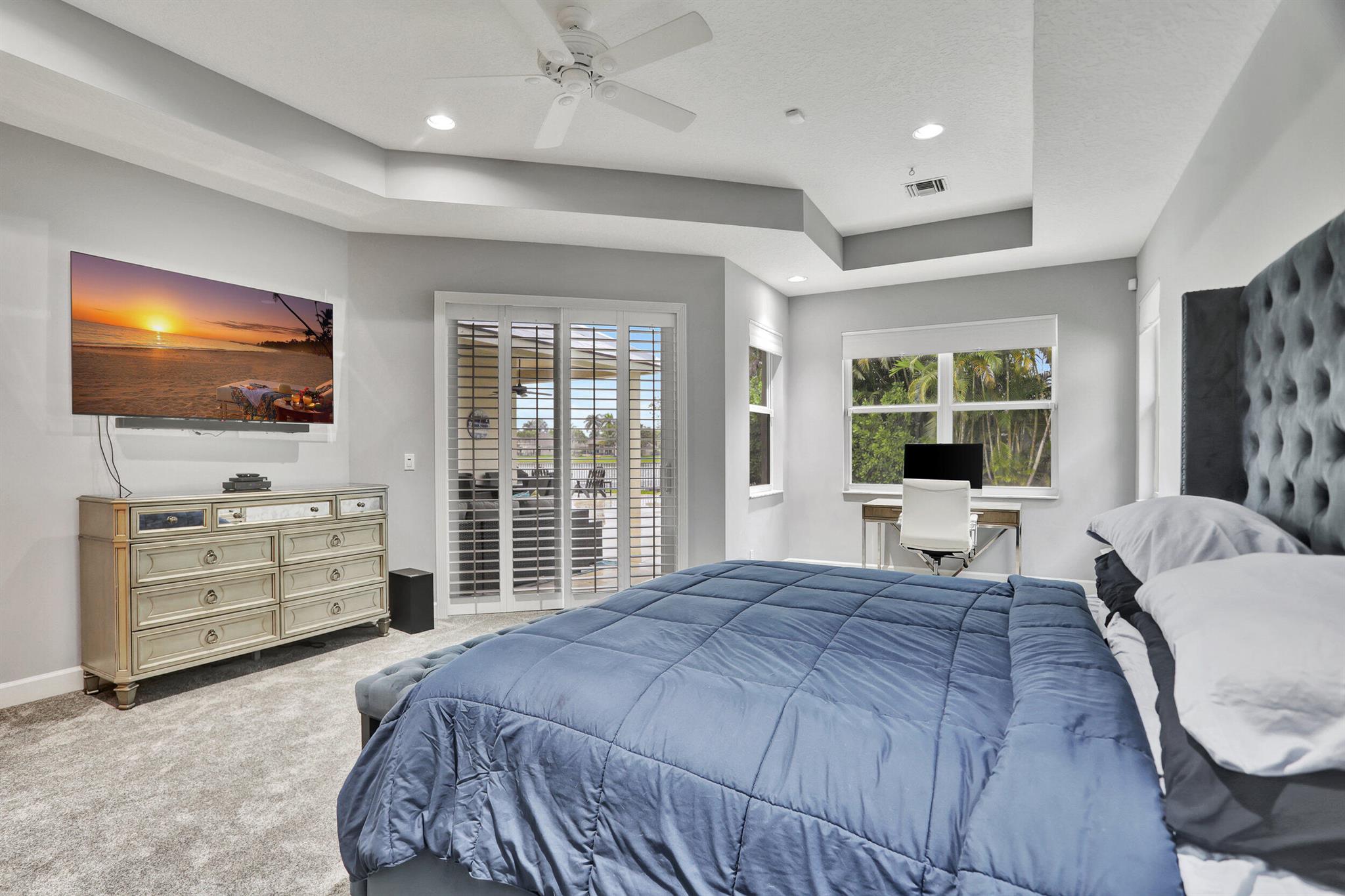 21359 Falls Ridge Way