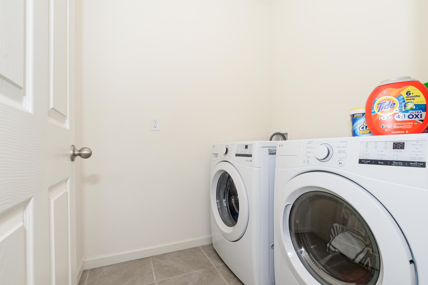 2402 SE Gillette Avenue, Port St. Lucie