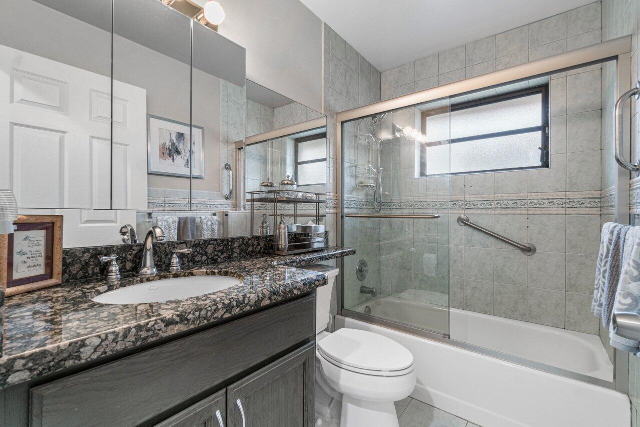 10062 Andrea Lane A, Boynton Beach Unit: A