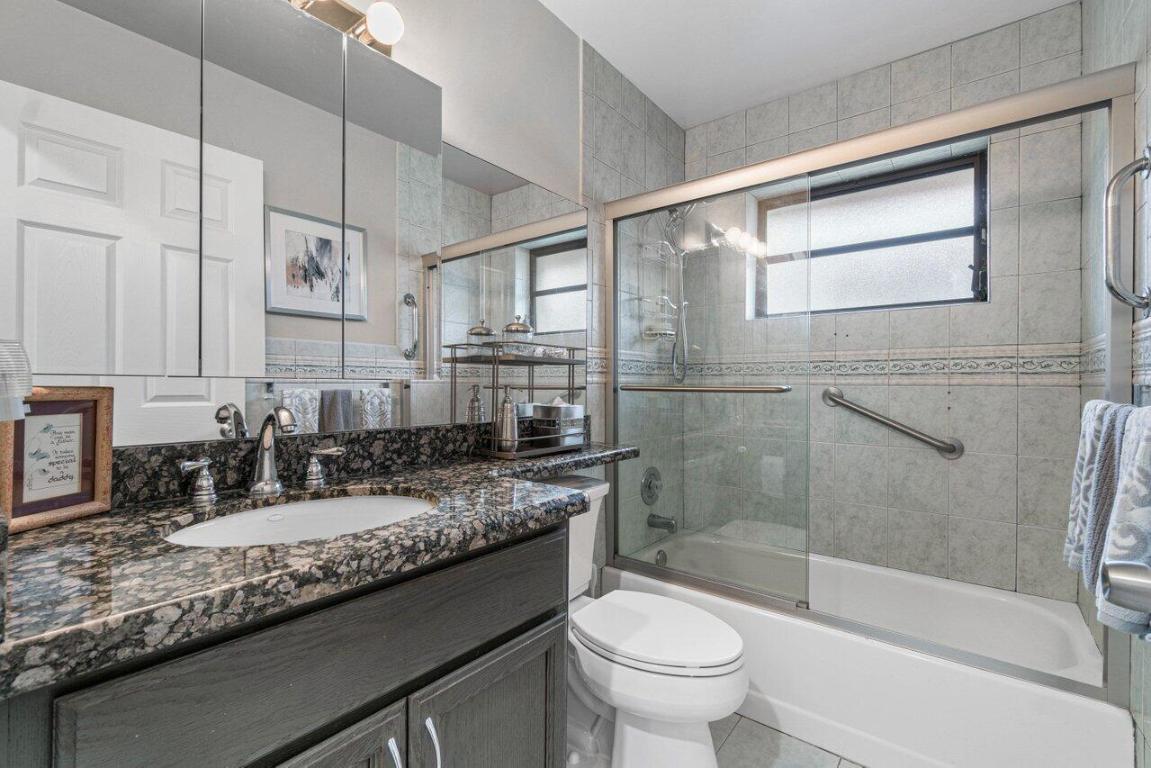 10062 Andrea Lane A, Boynton Beach Unit: A