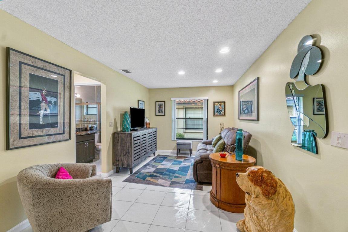 10062 Andrea Lane A, Boynton Beach Unit: A