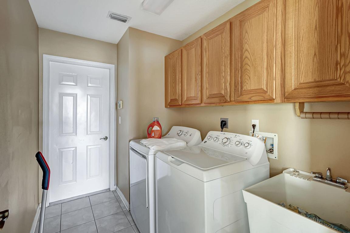 849 NW Waterlily Place, Jensen Beach