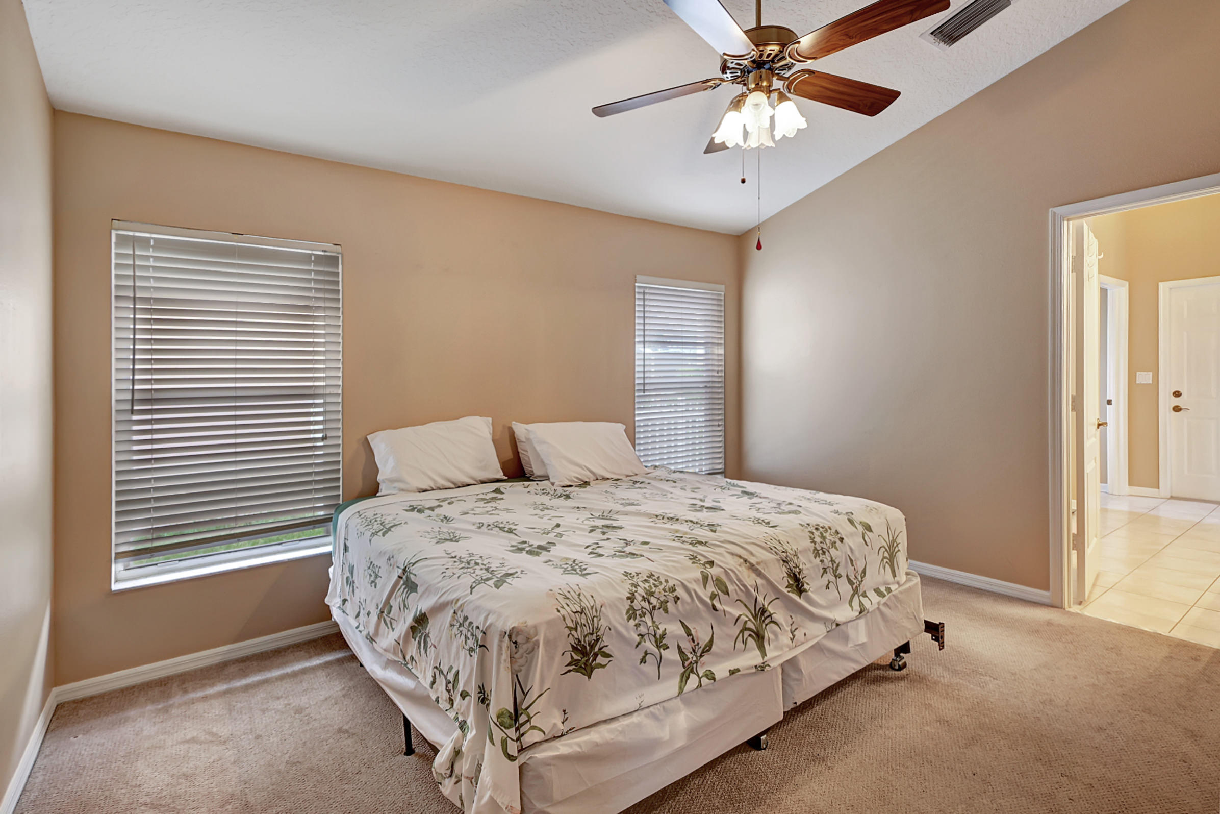 849 NW Waterlily Place, Jensen Beach