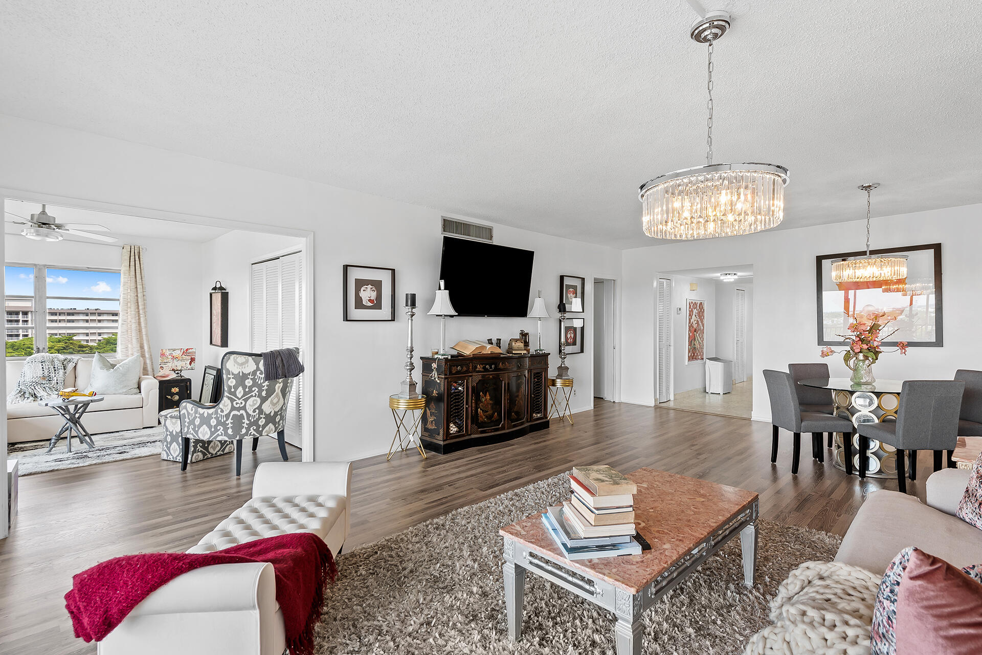 3200 N Palm Aire Drive Unit: 901