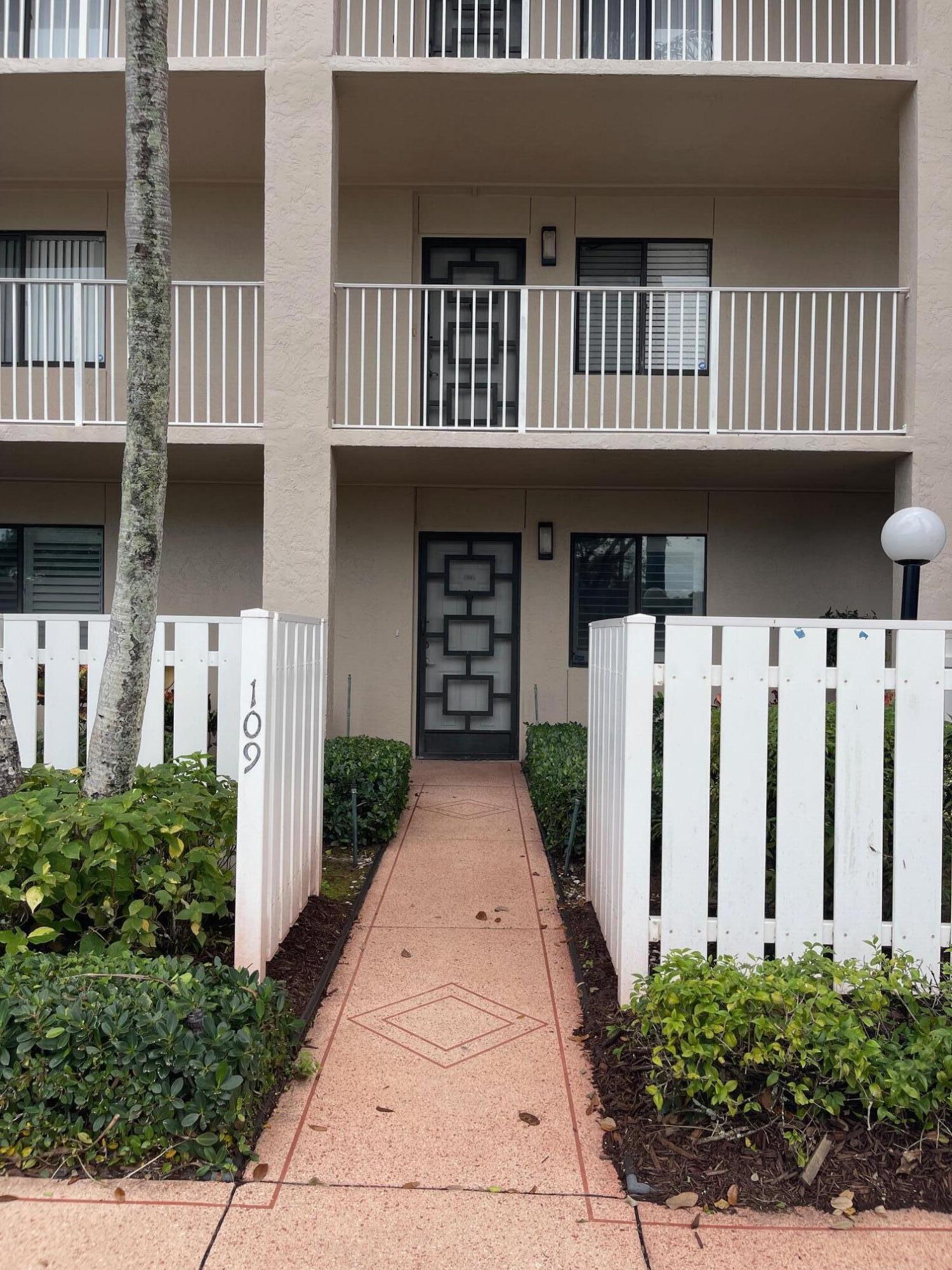 6093 Pointe Regal Circle Circle 109, Delray Beach Unit: 109