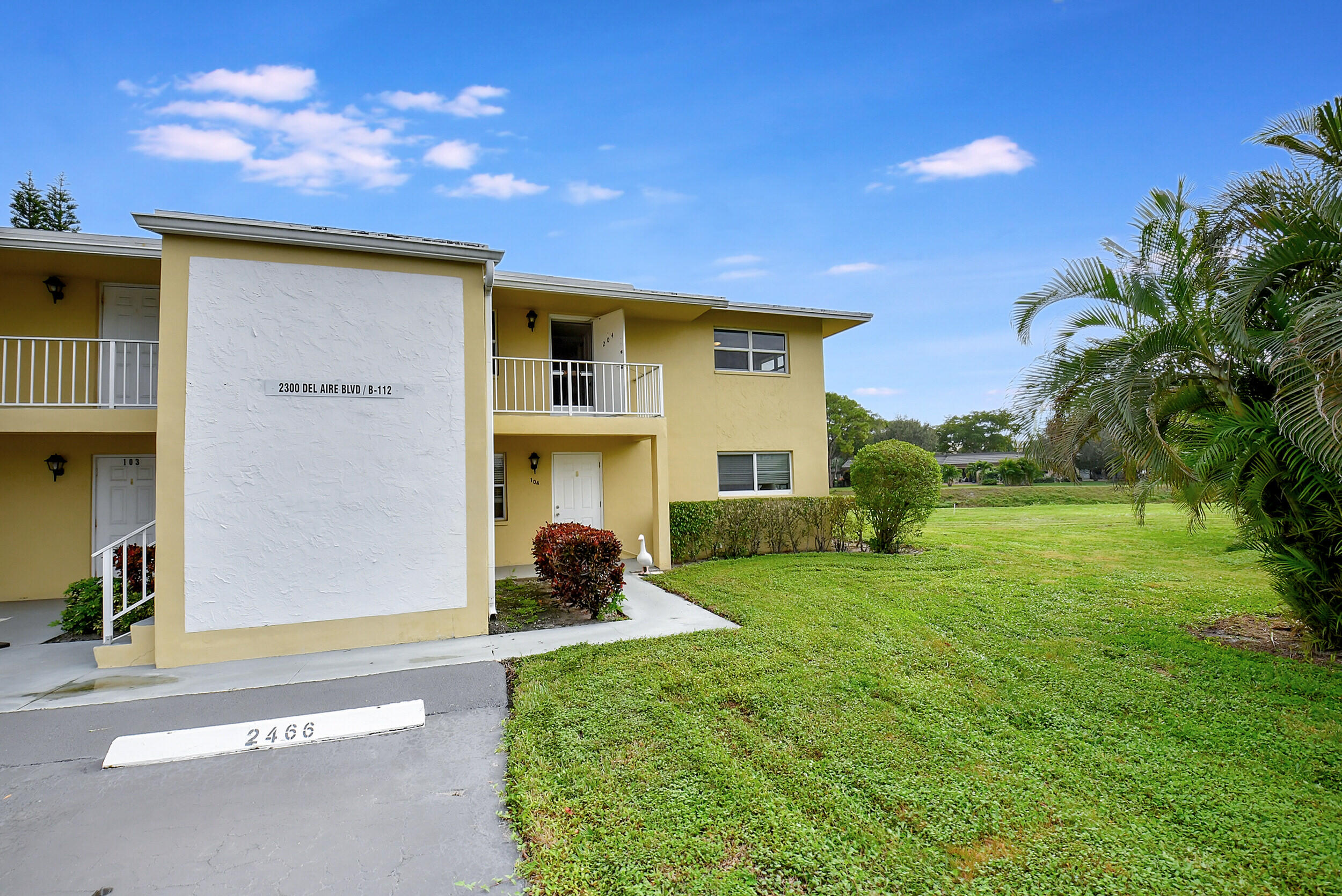 2300 Del Aire Boulevard 204, Delray Beach Unit: 204