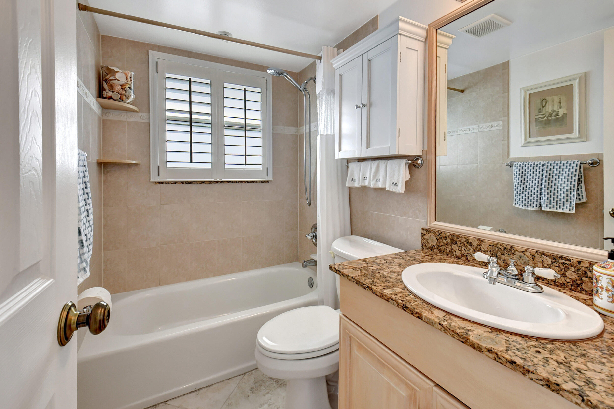 2300 Del Aire Boulevard 204, Delray Beach Unit: 204